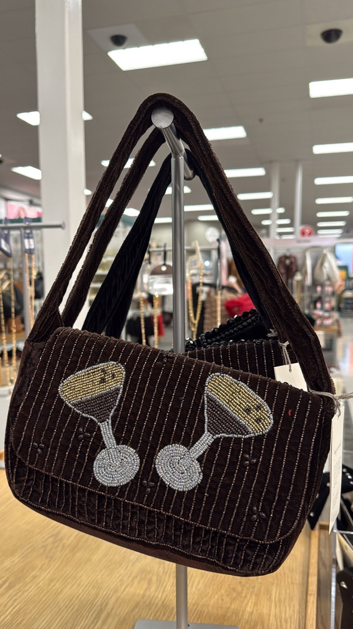 Perfect night out purse 👛 🤎 

#LTKHoliday #LTKPetite #LTKFindsUnder50