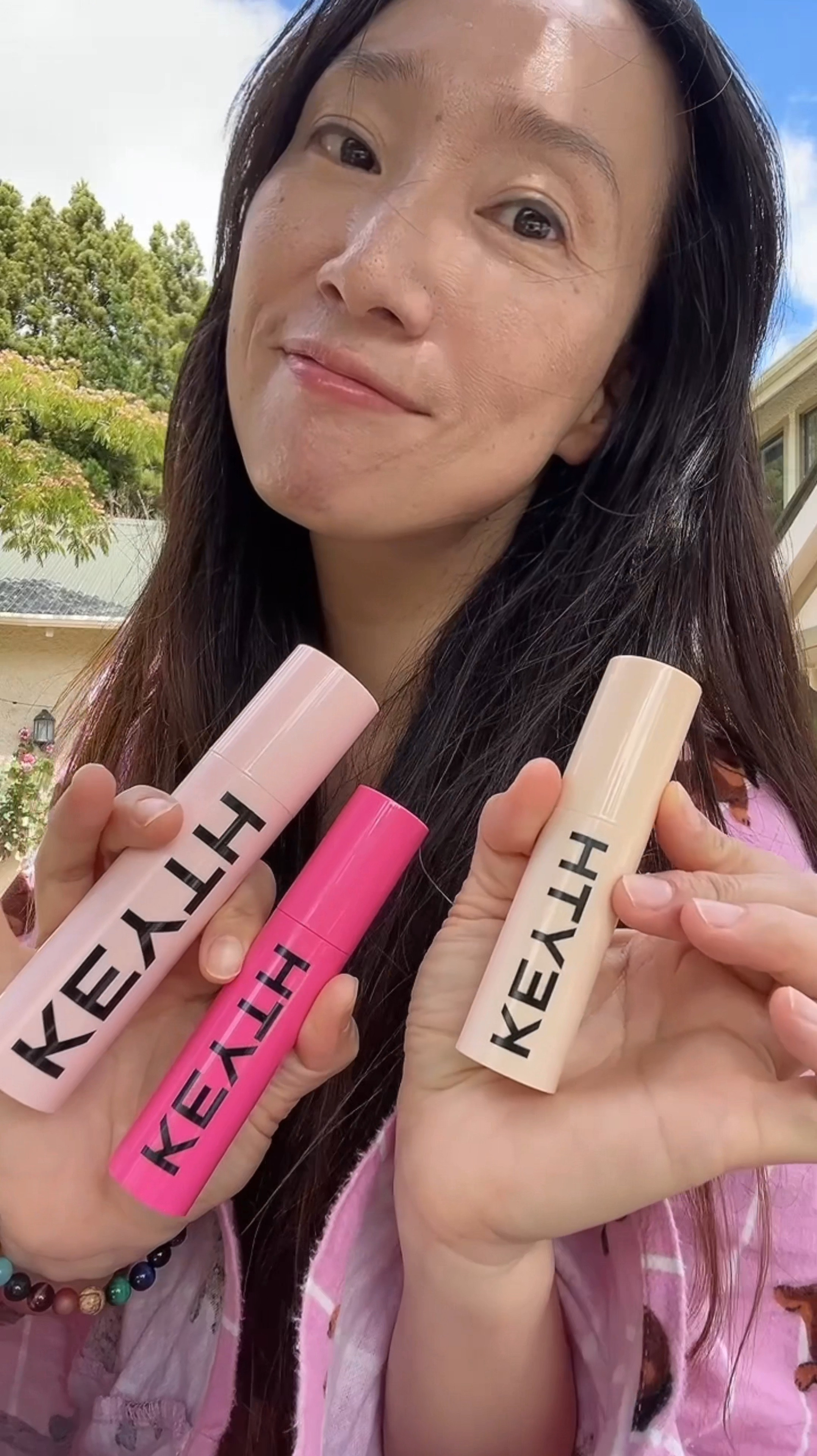 Worldwide Shipping✈️

#LTKBeauty #LTKFindsUnder100 #LTKOver40