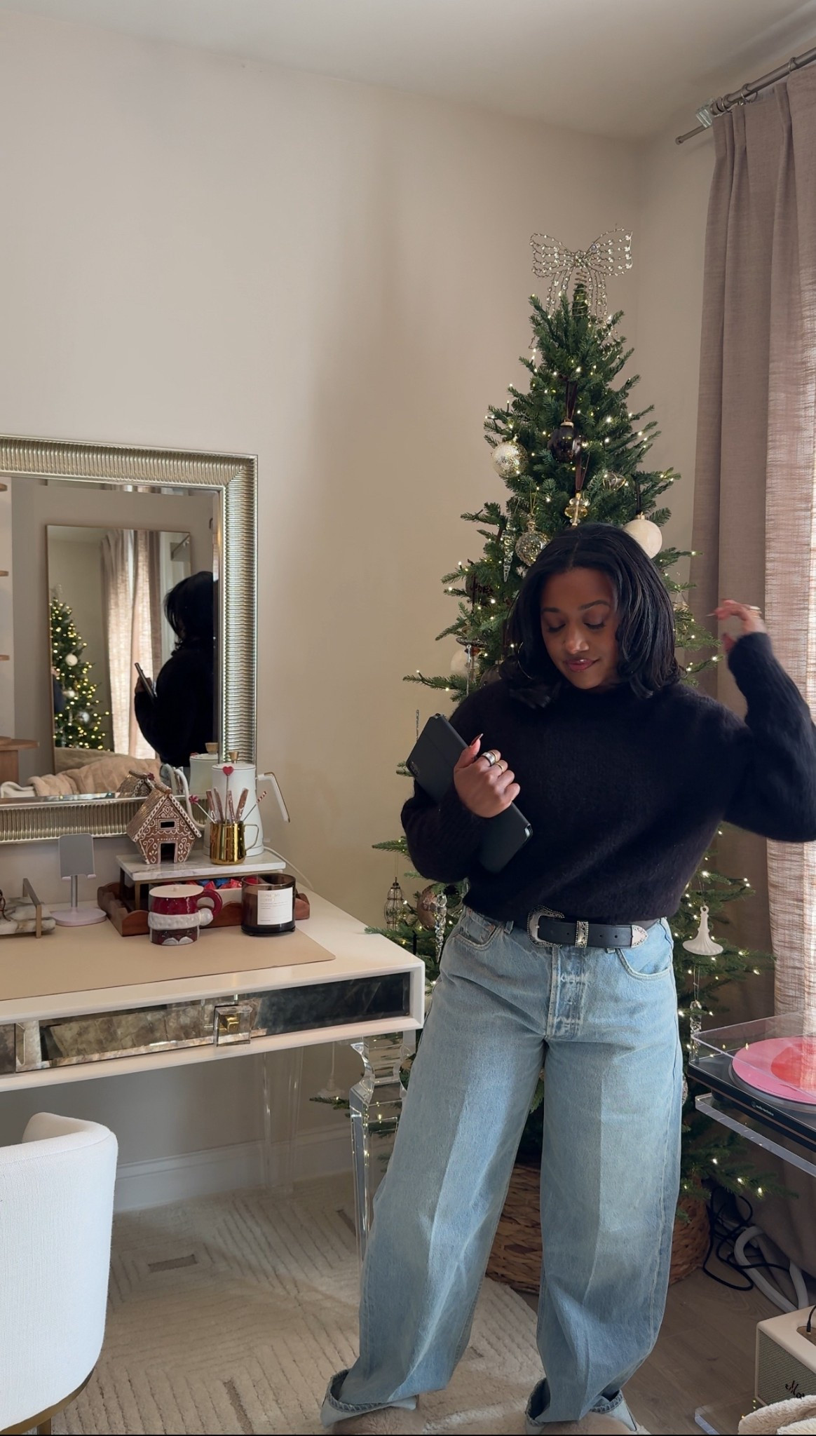 Category is wfh ✨

Workwear, casual outfit, at home outfit 

#LTKHoliday #LTKWorkwear #LTKHome