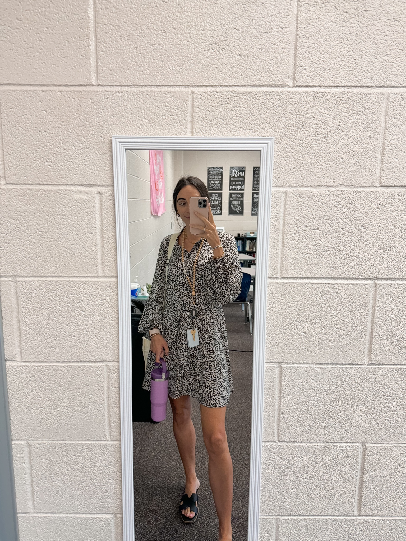 The cutest dress!! This material is so comfy and cute!! 

#LTKWorkwear #LTKBacktoSchool