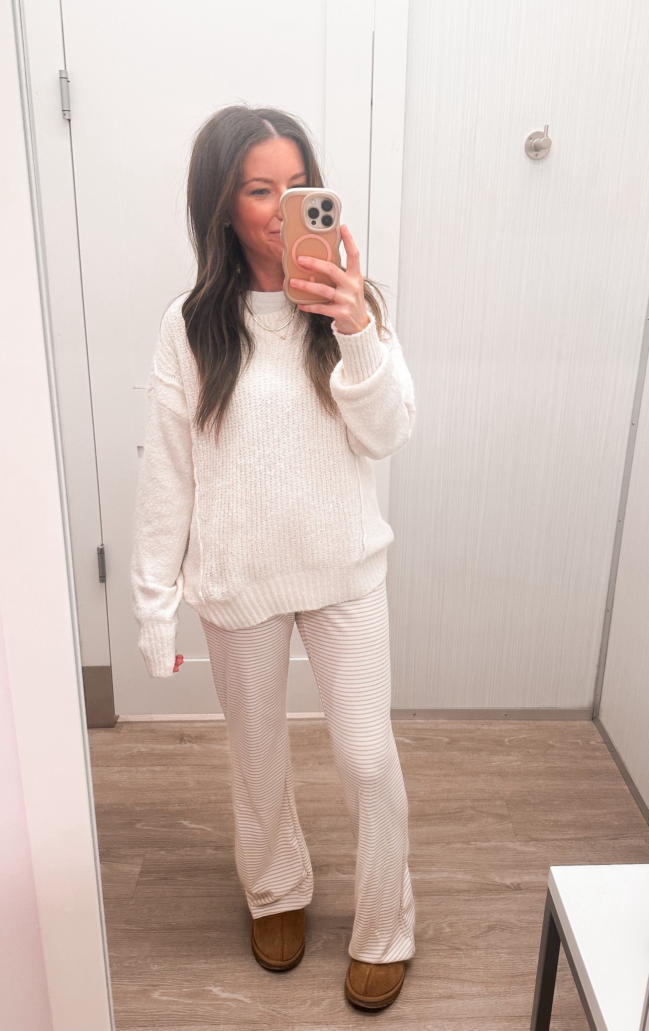 Such a cute comfy outfit! 

#LTKPetite #LTKootd #LTKFindsUnder50