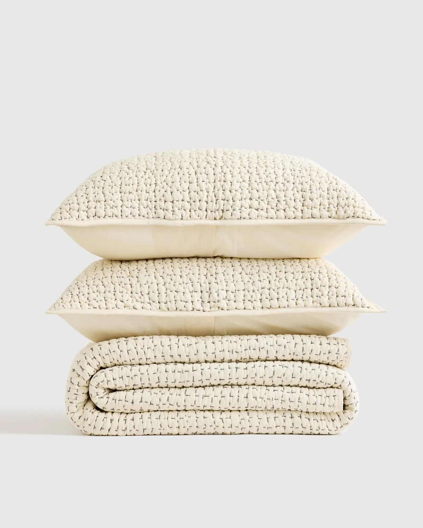 Organic Cotton Hand Stitched Quilt Set in Undyed | Quince