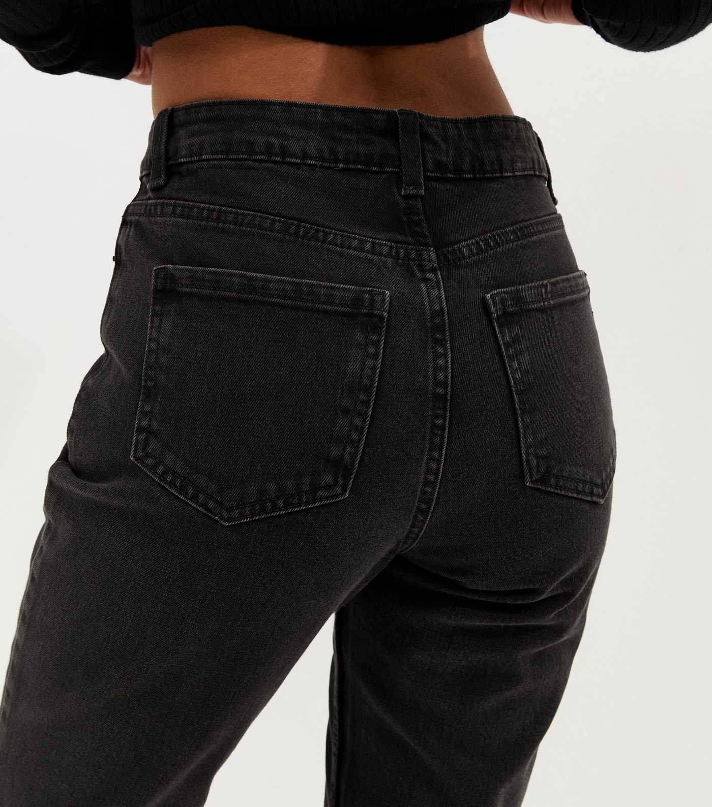 Washed Black Hannah Ankle Grazer Straight Leg Jeans | New Look | New Look (UK)