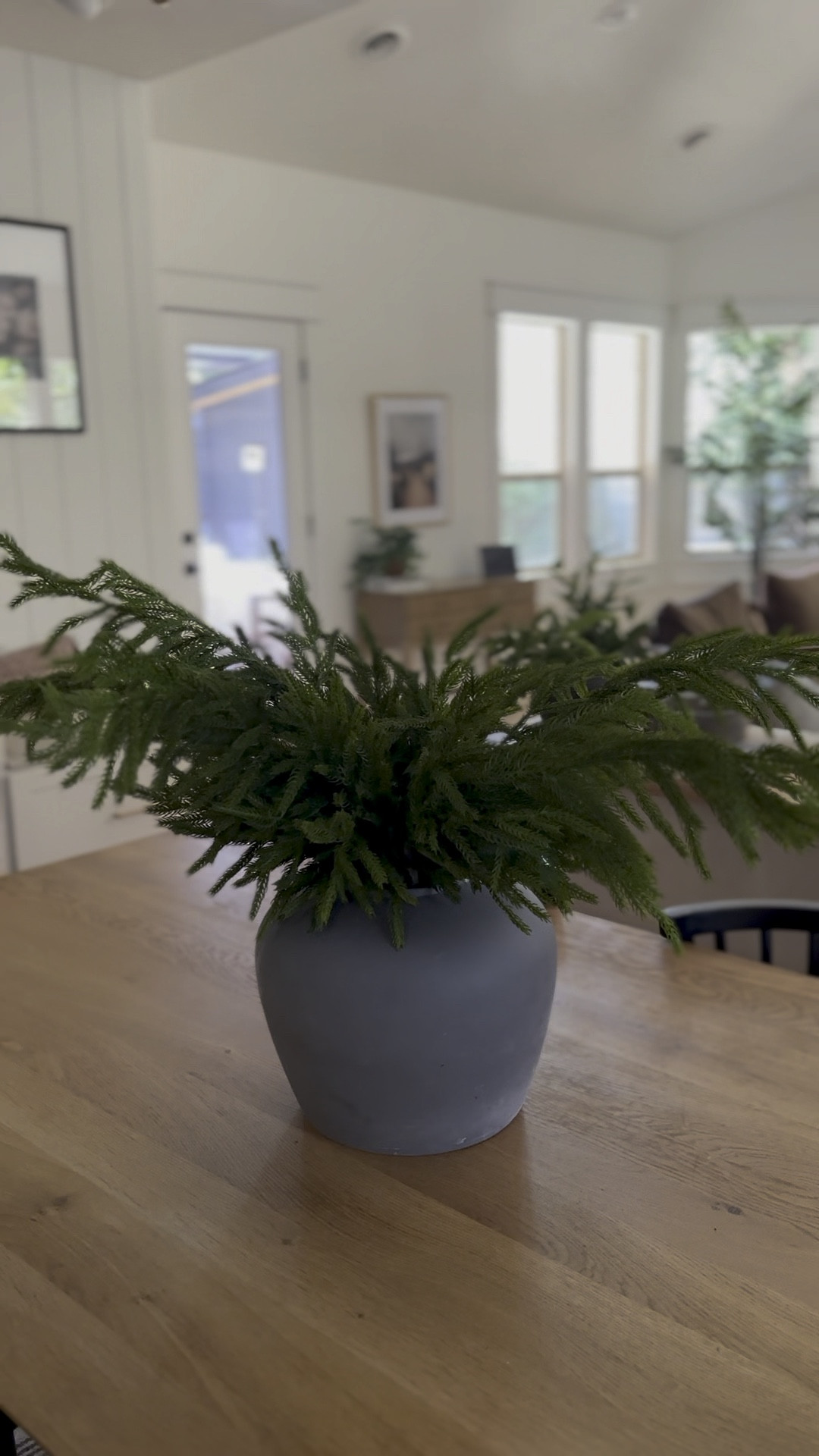 The best quality & most realistic winter greenery and is 25% off right now! 

#LTKSeasonal #LTKSaleAlert #LTKHome