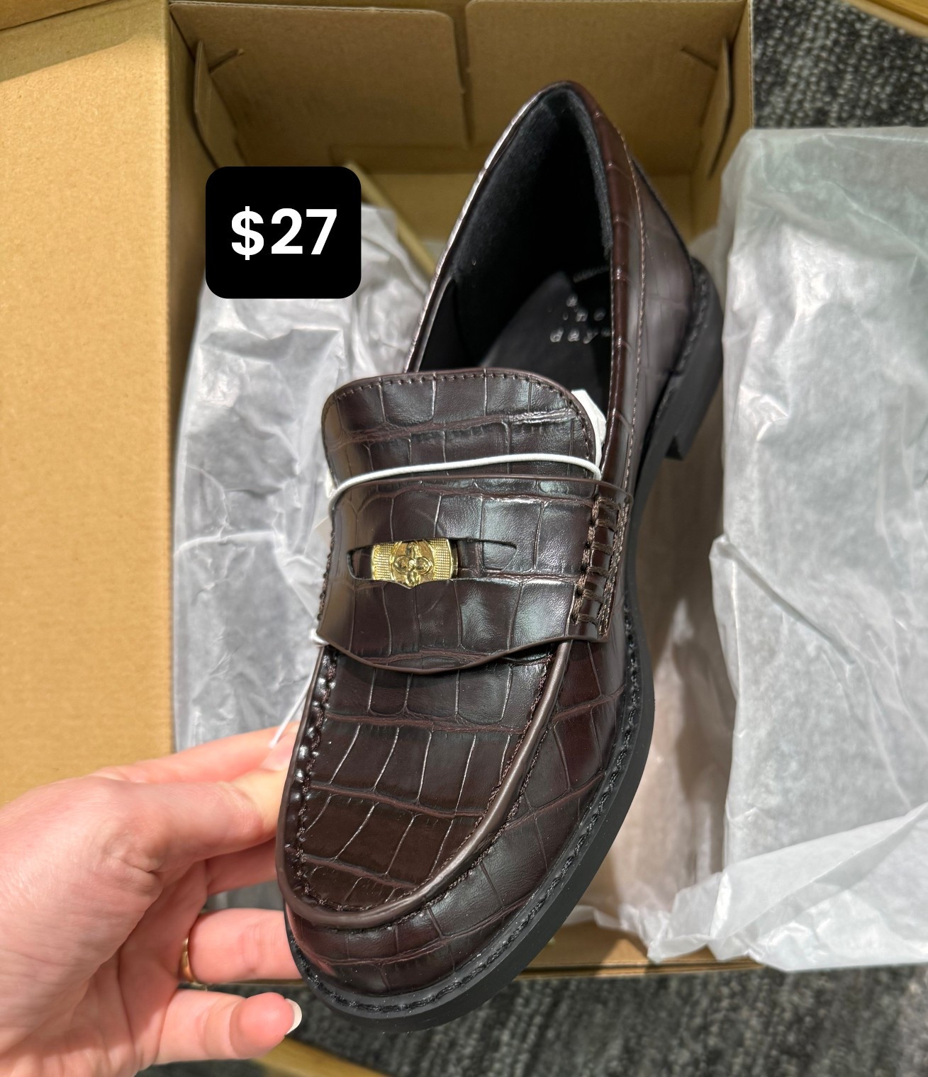 If you haven’t jumped on the loafer trend, now is your opportunity! Only $27 today @target 

#LTKFindsUnder50 #LTKSaleAlert