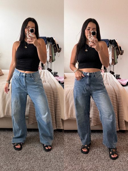 Get the look for less @amazon jeans. Left side medium right side small.

Amazon fashion, petite style, Amazon finds, jeans 

#LTKFindsUnder50 #LTKStyleTip