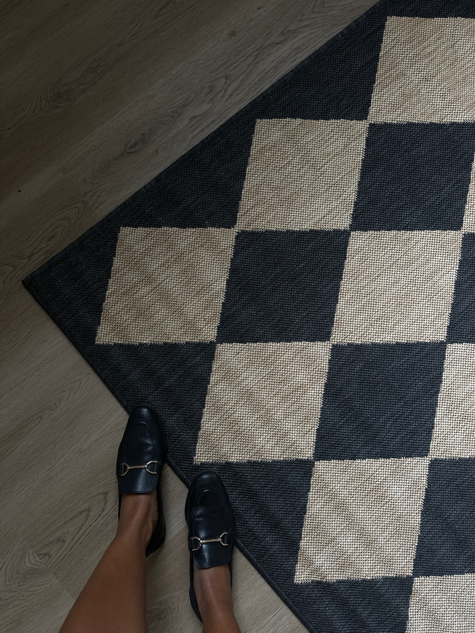 Just added this wayfair rug to my office. Love the look of it! 

#LTKStyleTip #LTKHome #LTKHoliday