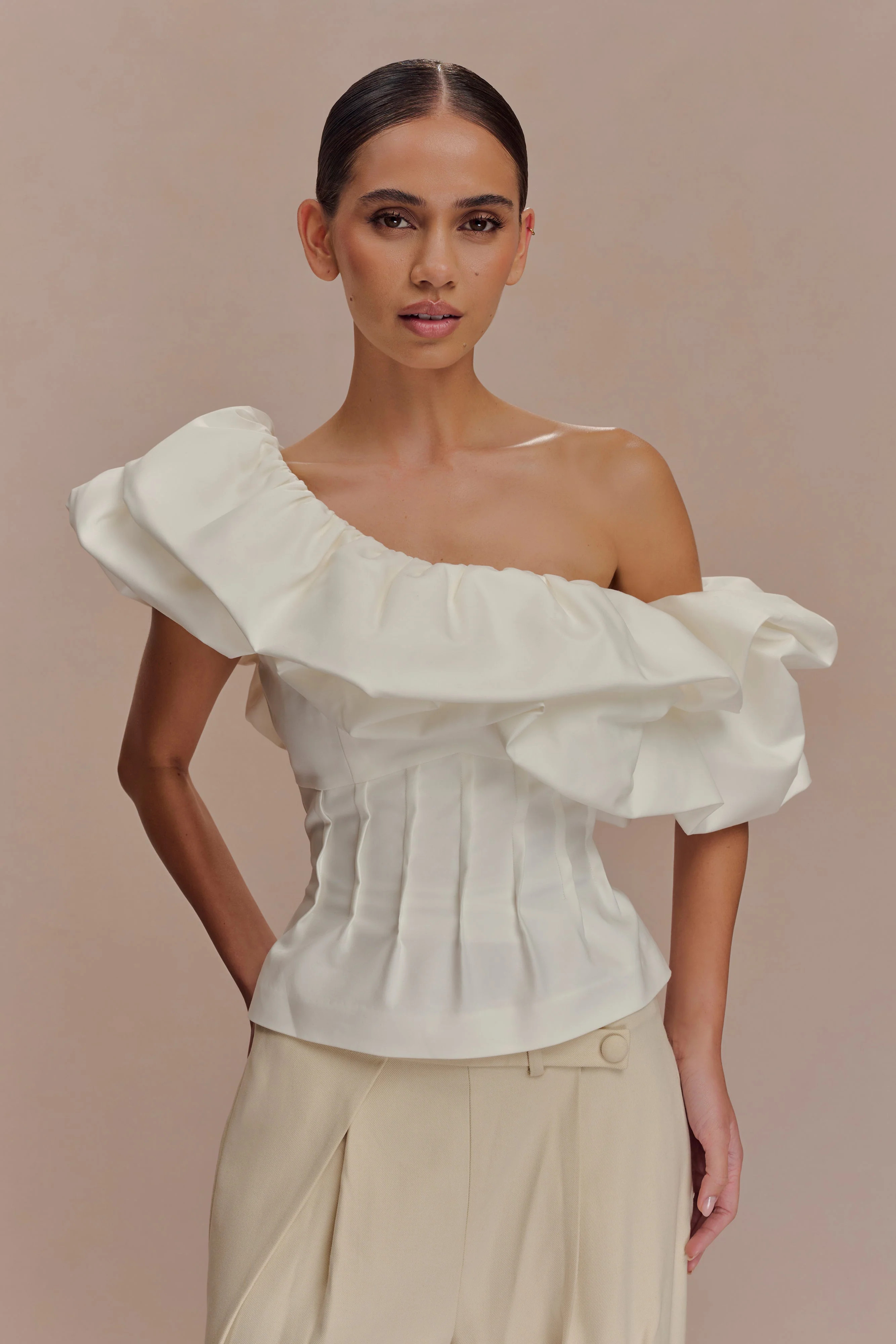 Debbie One Shoulder Bubble Top - White | MESHKI US