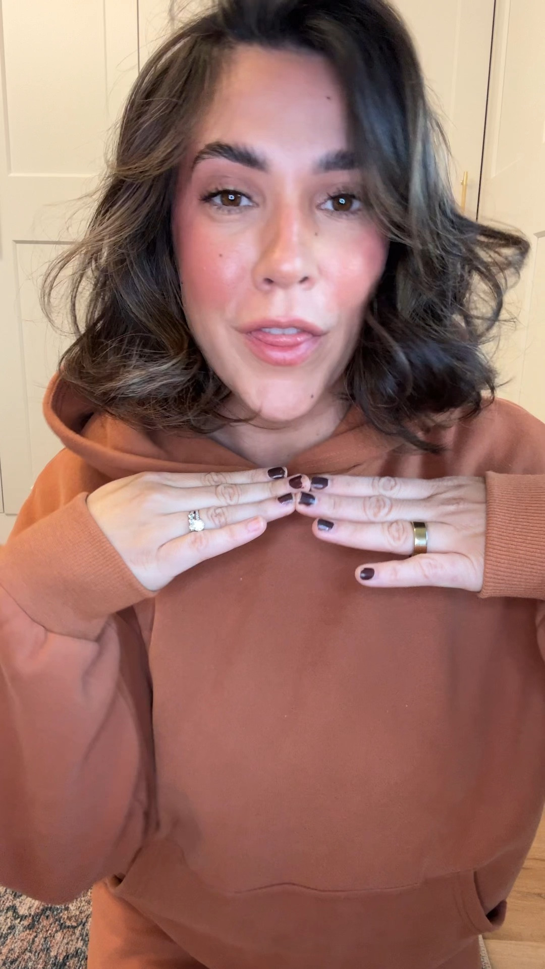 How I give myself a bouncy blow out in 5 minutes with the shark flex style. Would be a great gift idea for a woman in your life or yourself. 




#LTKStyleTip #LTKGiftGuide #LTKBeauty