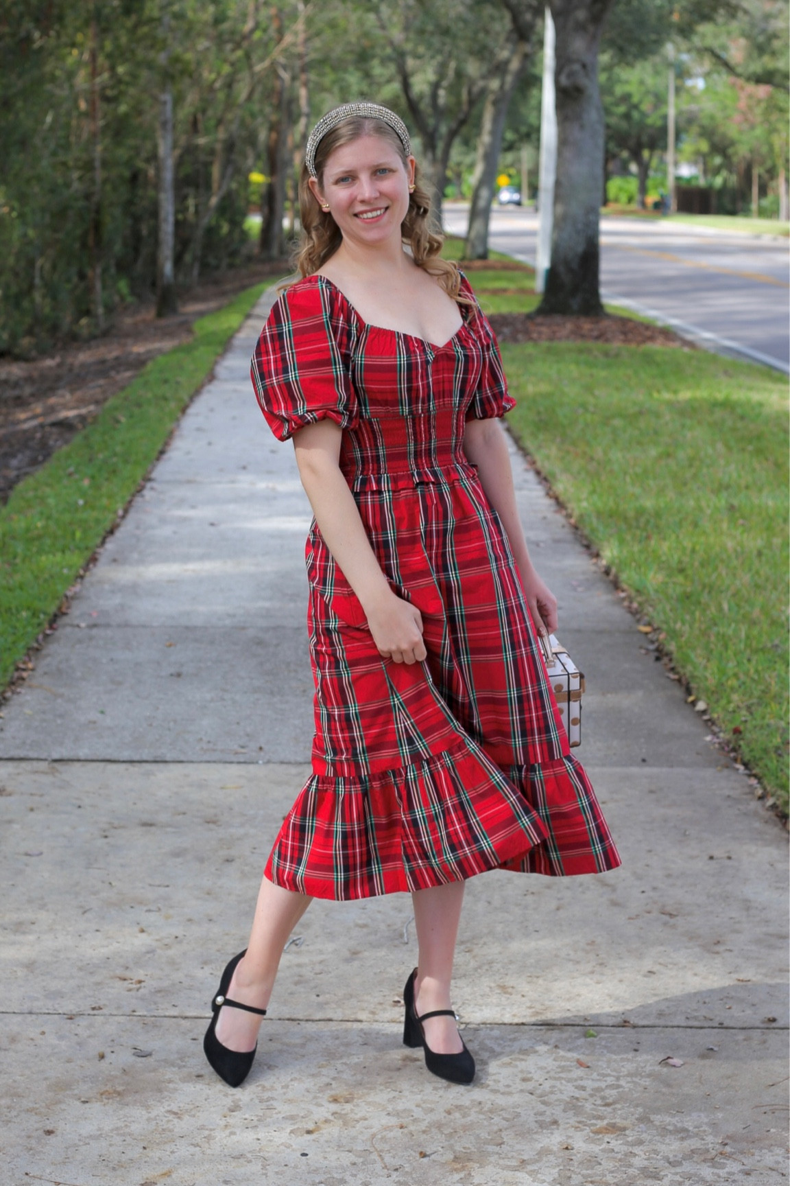 Red tartan holiday plaid Christmas dress  

#LTKSeasonal #LTKHoliday