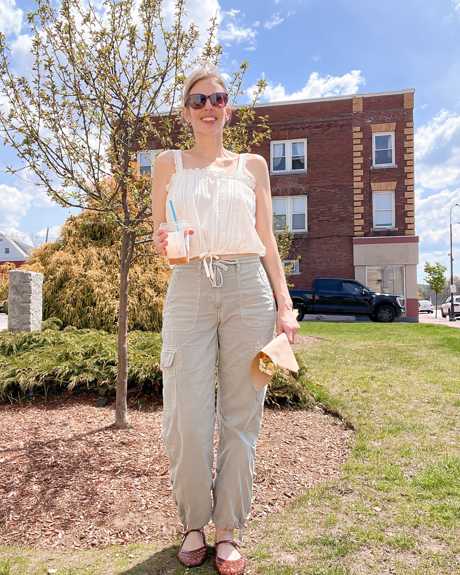 Spring outfit kind of day ☀️🤍
Easy neutrals, iced coffee, and the comfiest jelly flats lately ✨

linked with similar pieces + the shoes 🤎

#LTKOver40 #LTKSeasonal