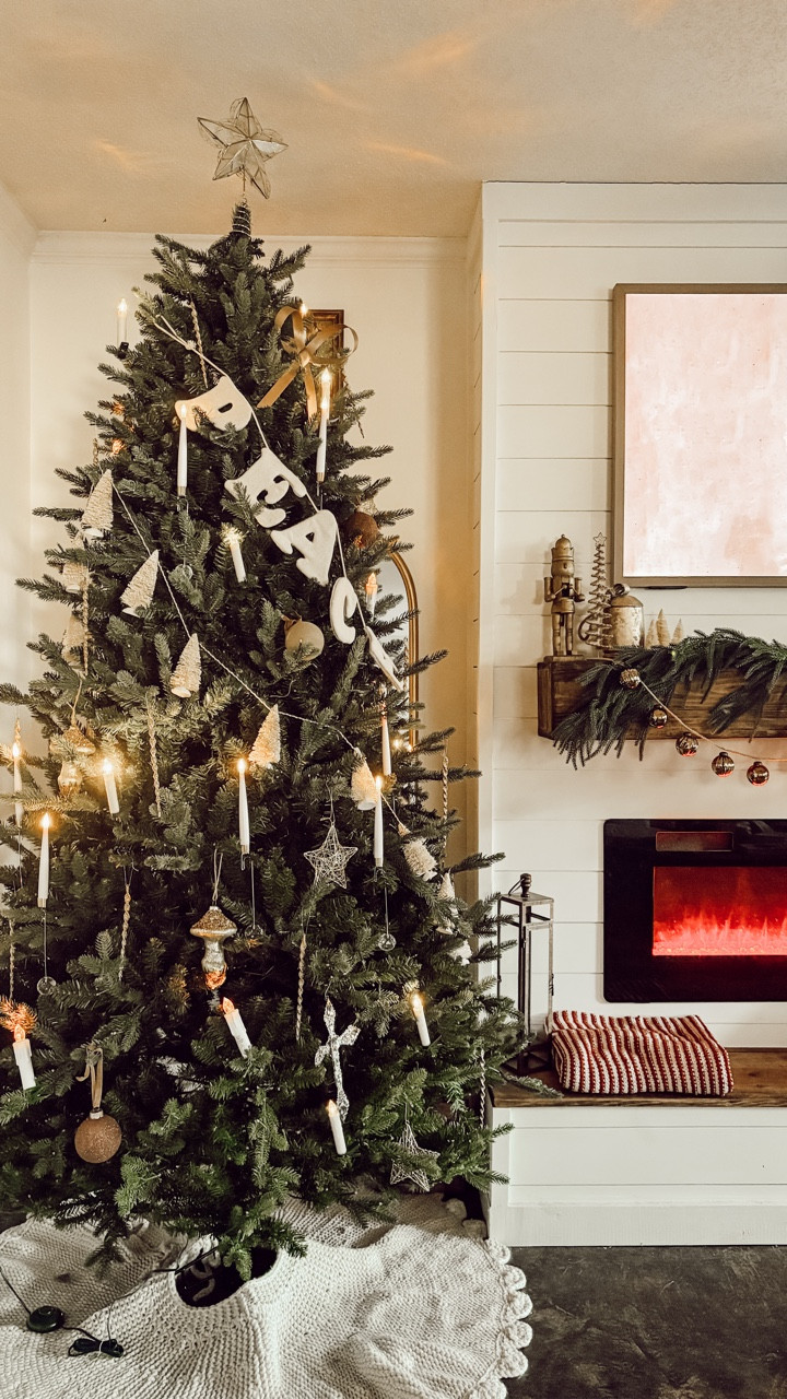 These cozy battery operated candles from Amazon are the perfect finishing touch to my Christmas tree. 🎄🎄

#LTKHome #LTKSeasonal #LTKHoliday