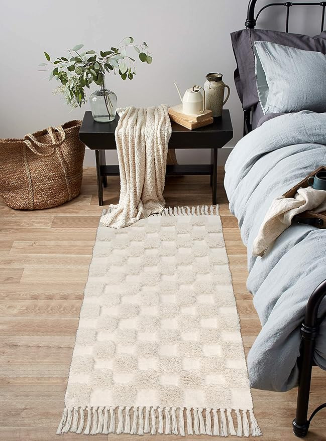 Lanffia Boho Kitchen Runner Rug 2x4.3, Beige Checkerboard Tufted Rug, Farmhouse Washable Cotton W... | Amazon (US)