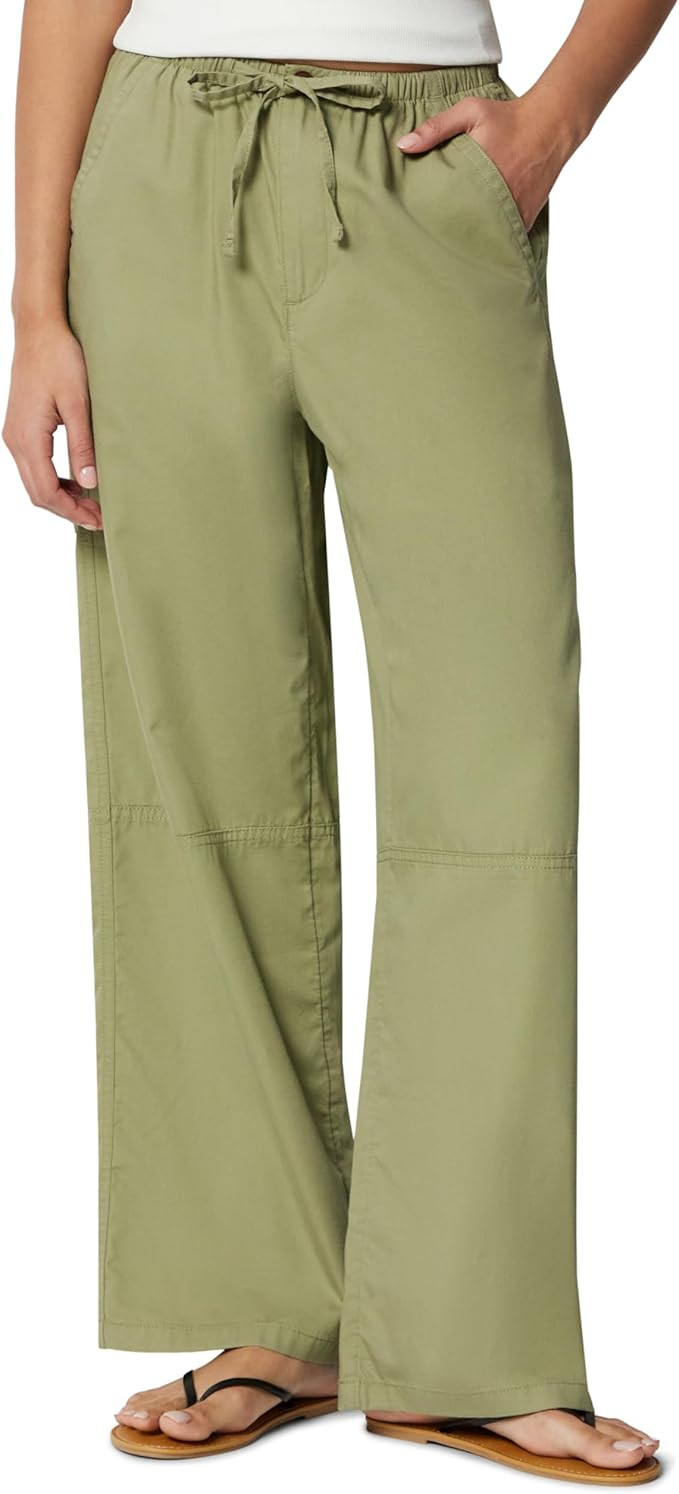 Amazon.com: Amazon Essentials Women's Oversized-Fit Tie Waist Lightweight Pant, Washed Khaki Gree... | Amazon (US)