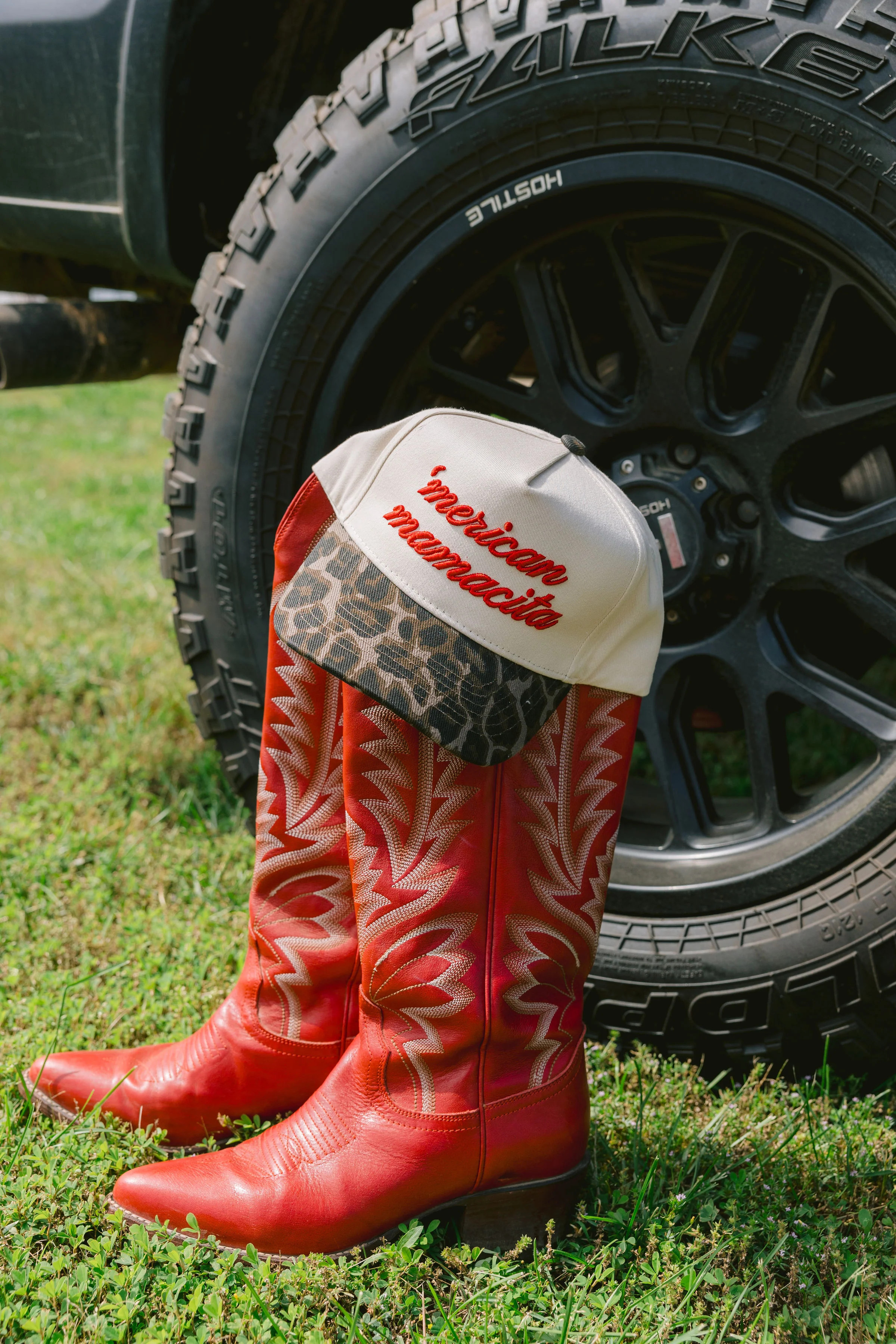 'Merican Mamacita - Leopard Vintage Trucker Hat | KenzKustomz
