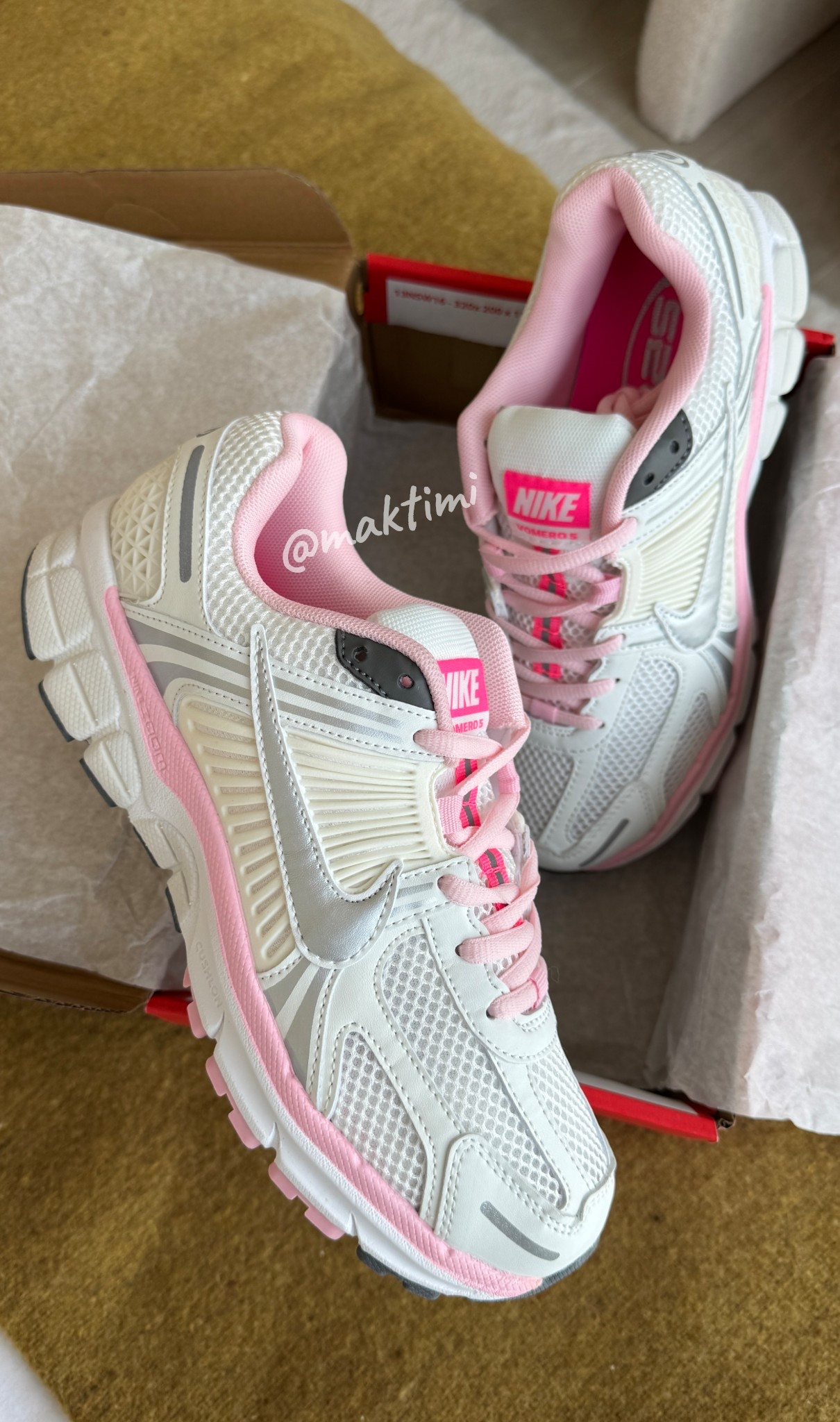 Size up 1 size. Option 13

#LTKsale #LTKsummer #LTKshoes