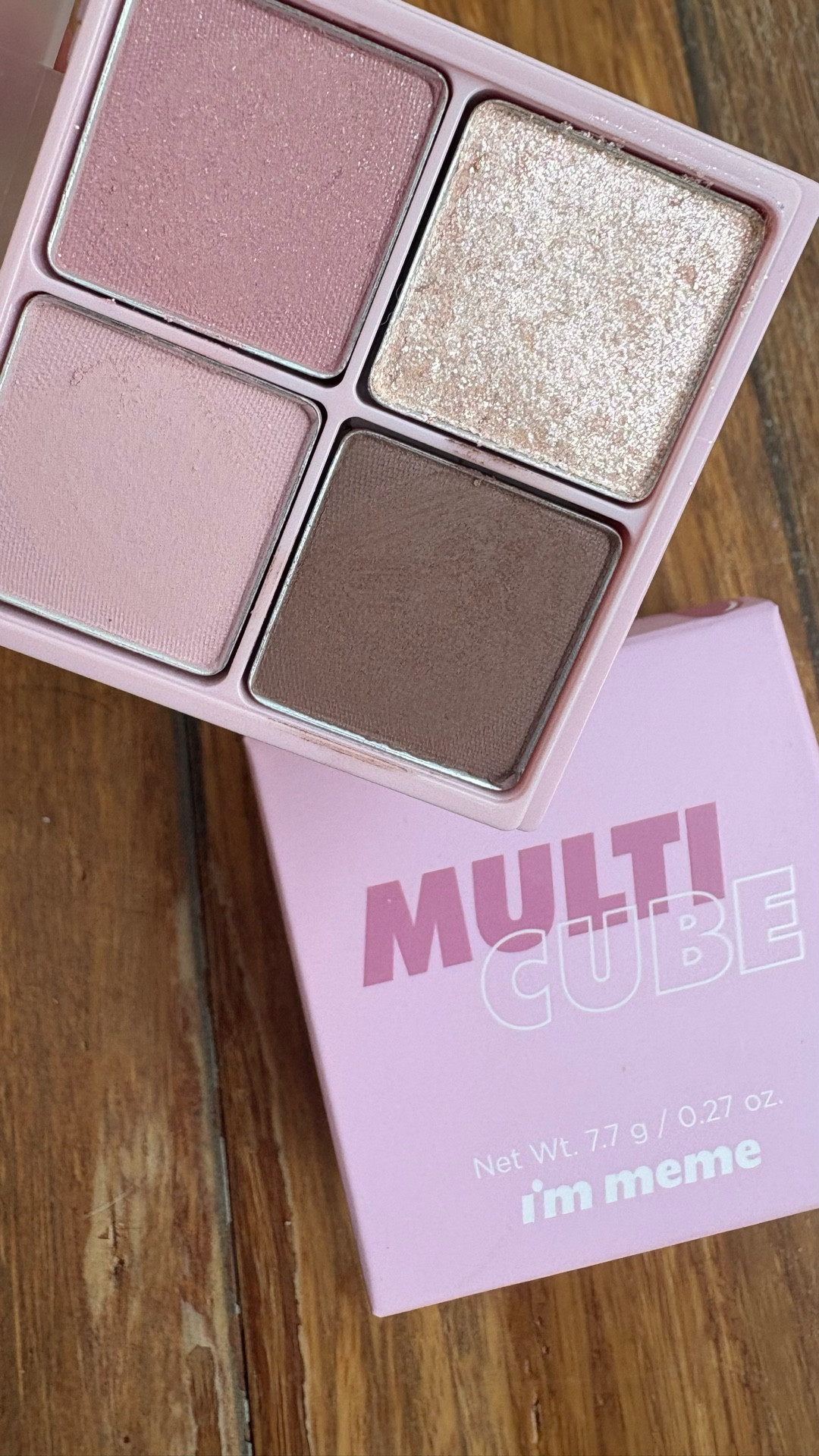 A little icy Taro palette - I love that this is an eye and cheek set! 💜

#YesStyle #YesStyleInfluencers #YesStyleReview #immeme_official @immeme_official @yesstyle