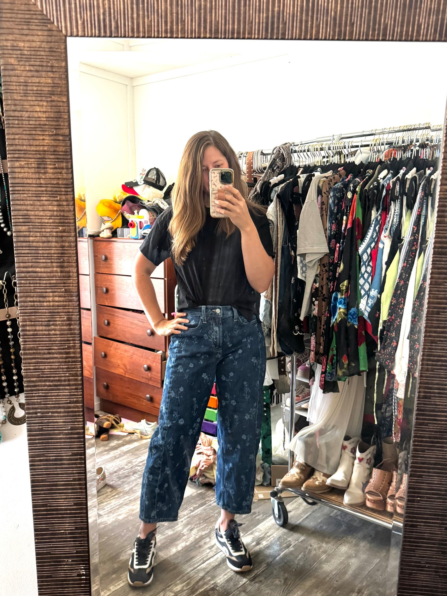 Wearing my true size in the tshirt and barrel jeans. 

Old navy sale, old navy jeans, floral jeans, basics, favorite jeans, old navy favorites 

#LTKSaleAlert #LTKootd #LTKSeasonal