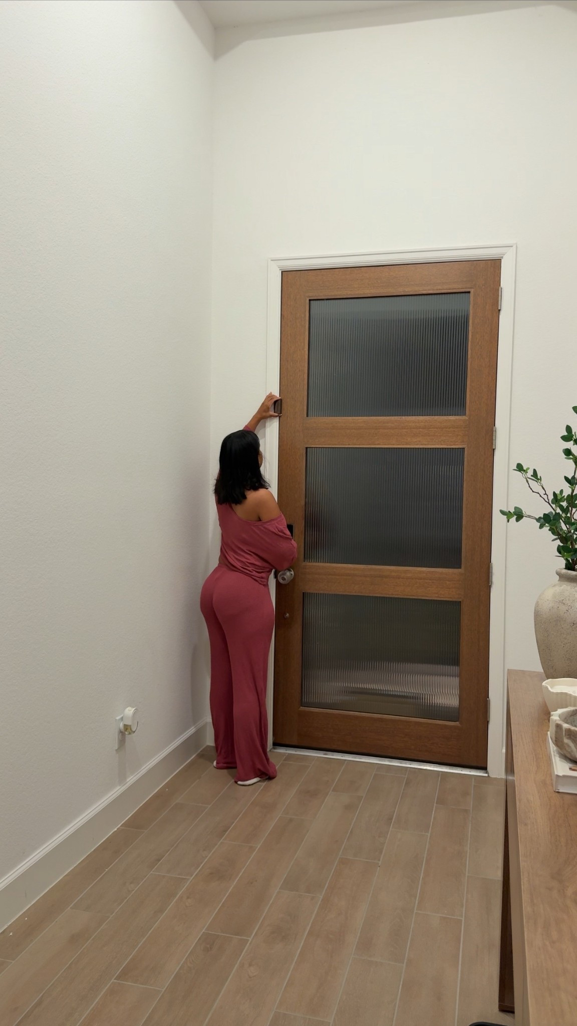 Wearing a size small in top and bottom 🤎