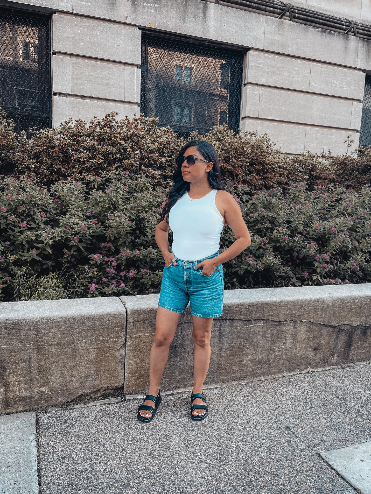 Summer style, casual outfit, street style, estilo de verano, estilo casual de mamá

Thank you for stopping by! Follow along for more 💕
Gracias por estar en mi página! Sígueme para más 💕



#LTKstyletip #LTKsalealert #LTKSeasonal