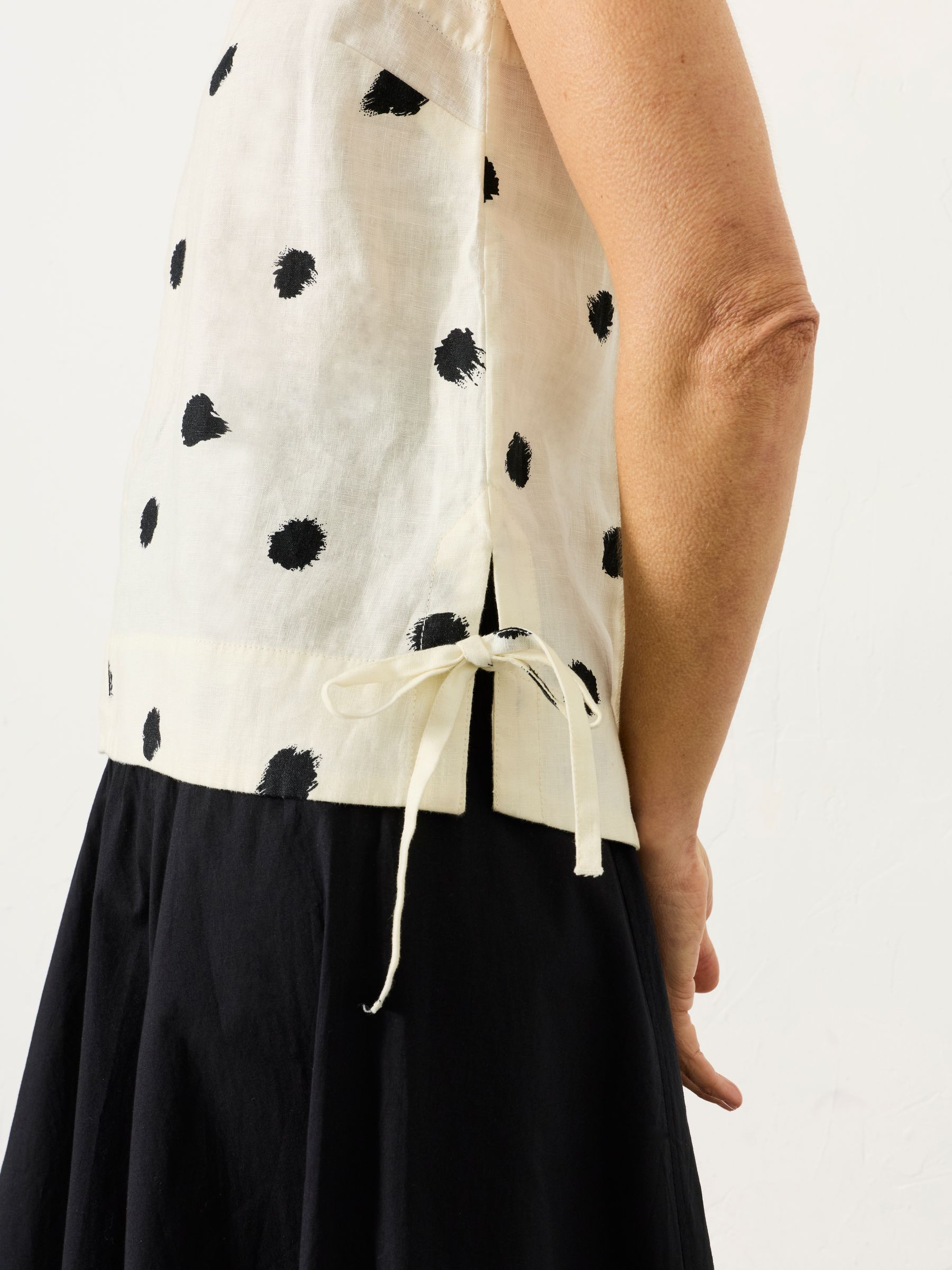 Darcy Ivory Spot Regular Blouse | Fat Face