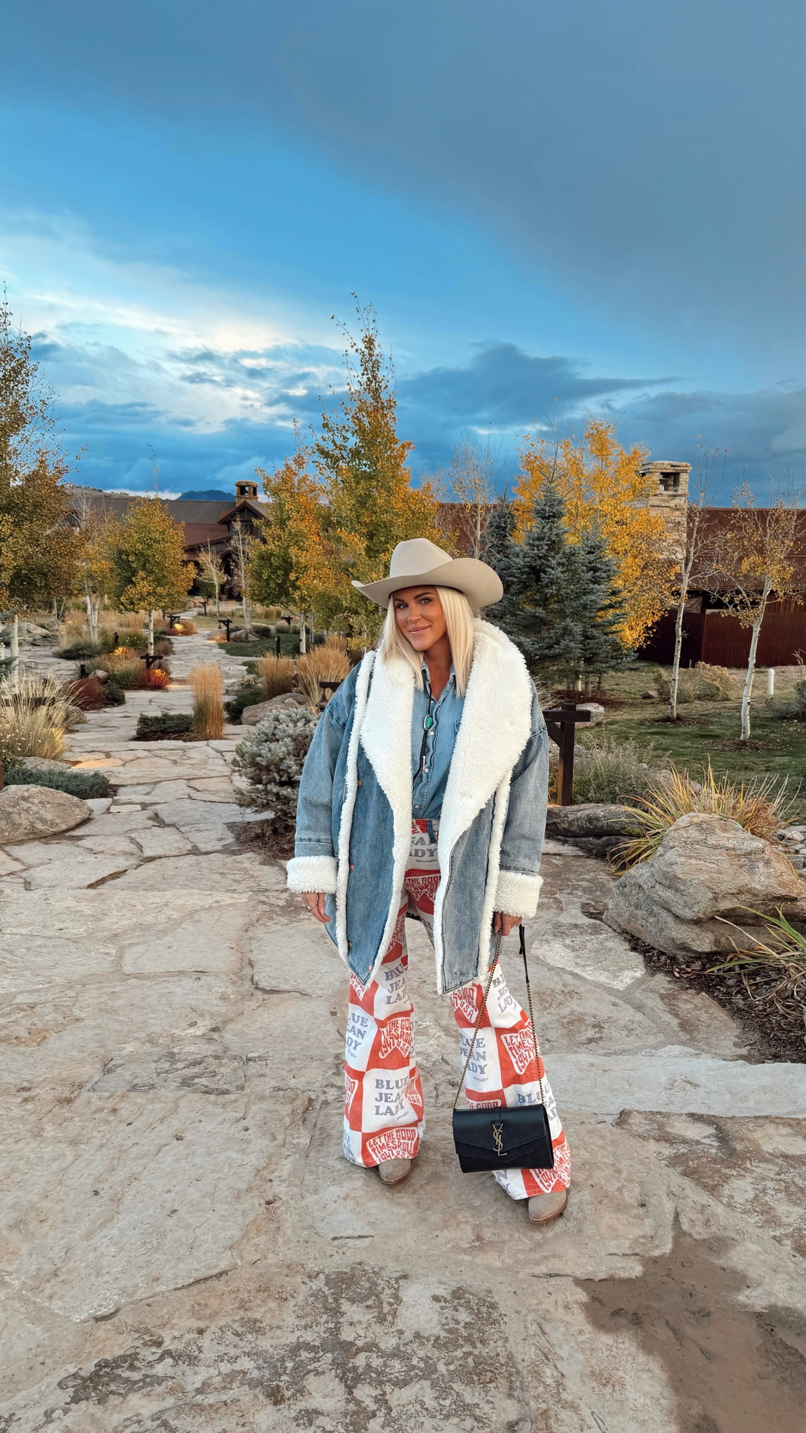Wyoming look 🌾🐂⛰️

#LTKWedding #LTKSeasonal #LTKTravel