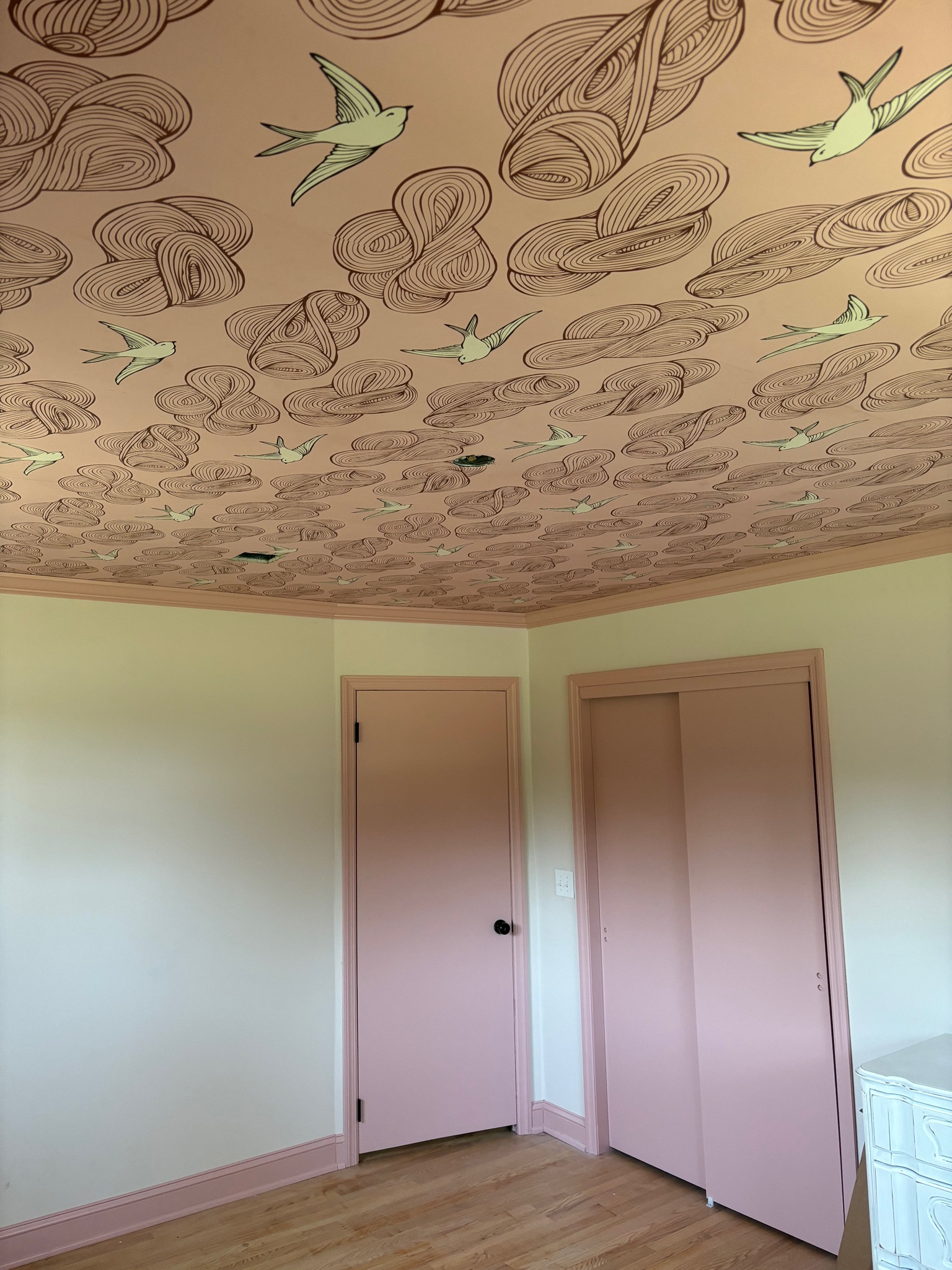 Dreamy nursery wallpaper ideas


nursery, wallpaper, baby girl room, nursery favorites, nursery for girls, nursery inspo, wallpaper on ceiling, dreamy nursey, pink nursey  

#LTKHome #LTKFamily #LTKBaby
