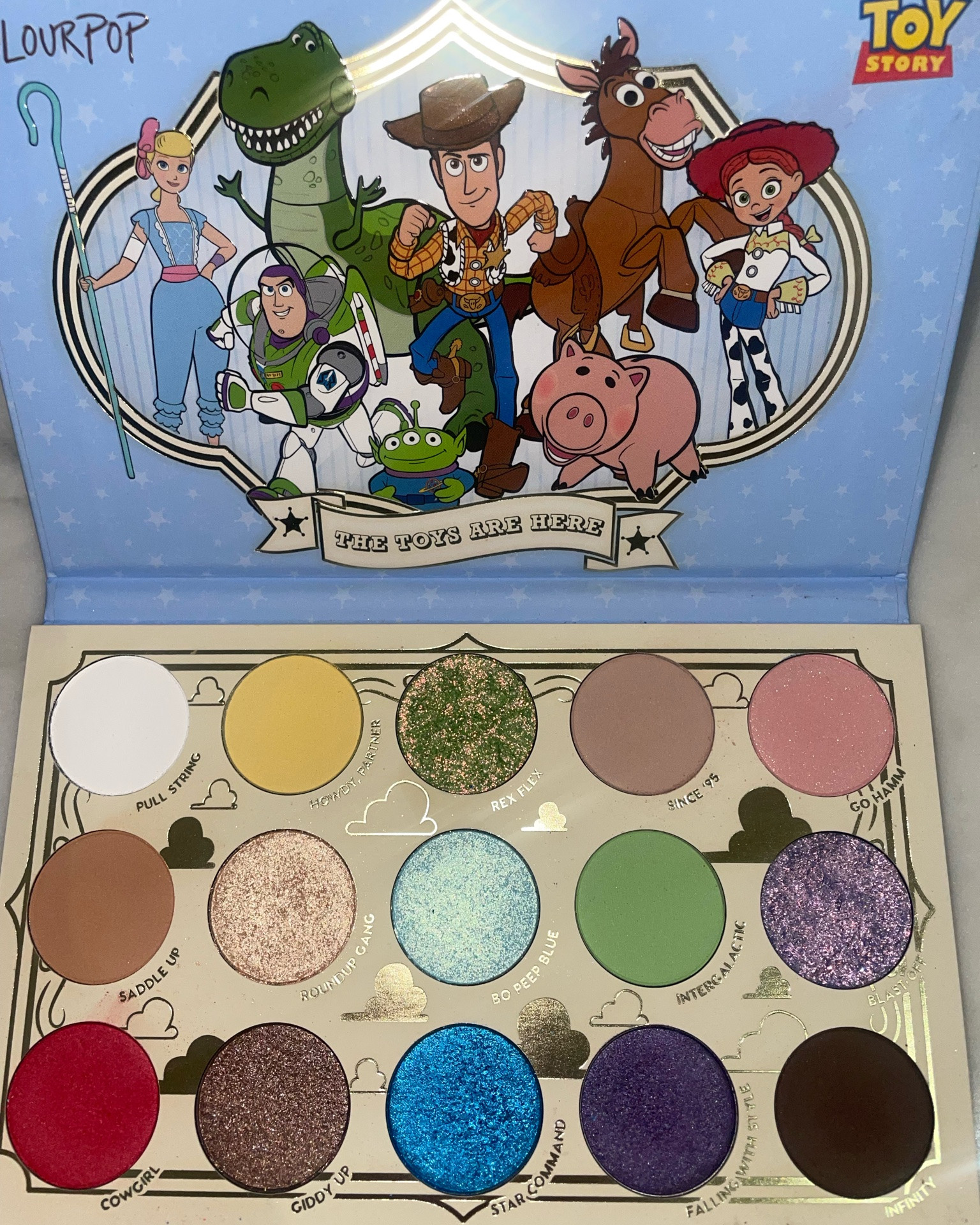 I love this eyeshadow palette!! Beautiful shades and highly pigmented, don’t need much to get the color payoff that I want!! ColourPop has amazing eyeshadows and has surprised me since I first tried their products!! Now I’m hooked and can’t believe the prices!!
Still available on ColourPop.com
Sales @ulta to try some of their products 

Colourpop, makeup, fall eyeshadow, fall makeup

#LTKSaleAlert #LTKBeauty #LTKdayinmylife