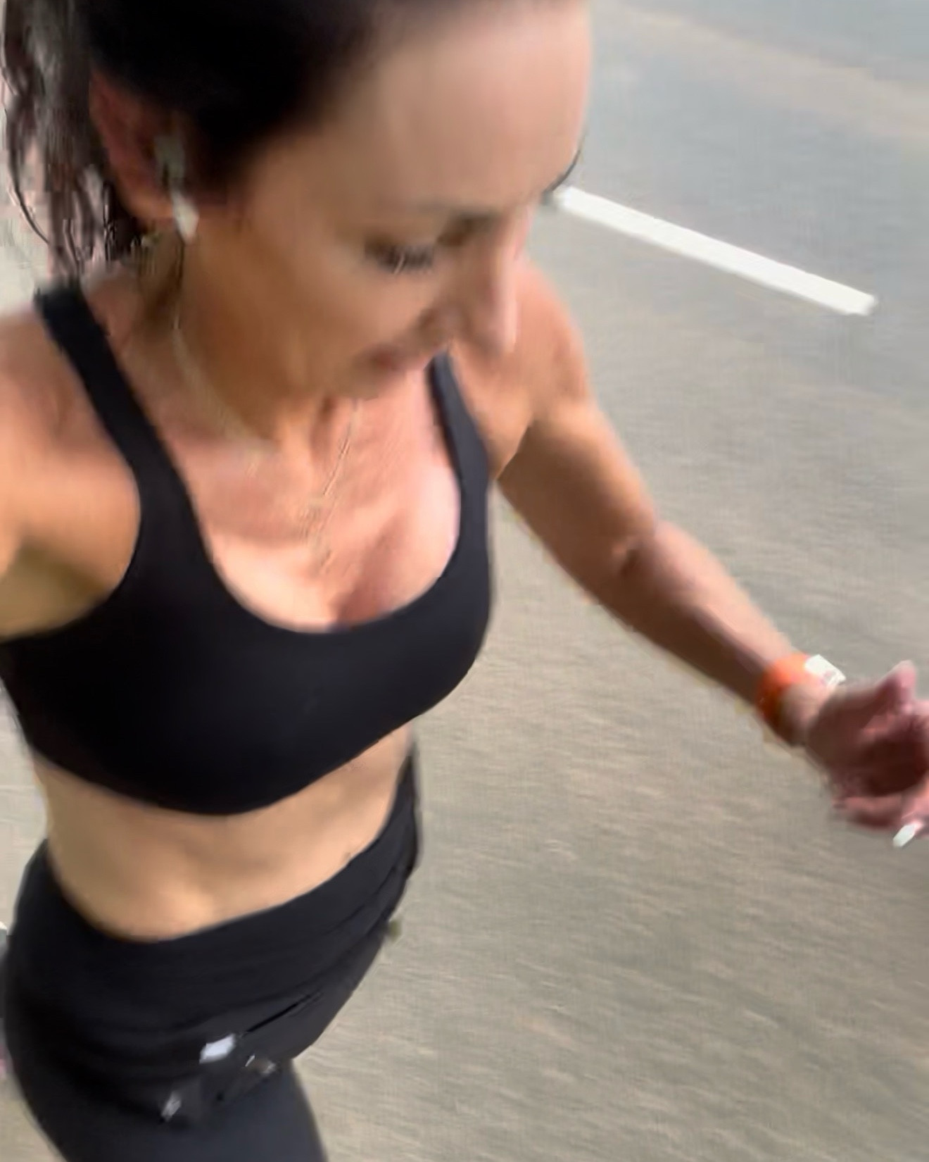Marathoner favorites 🏃🏻‍♀️

#LTKfitnessgoals #LTKgrwm #LTKdayinmylife