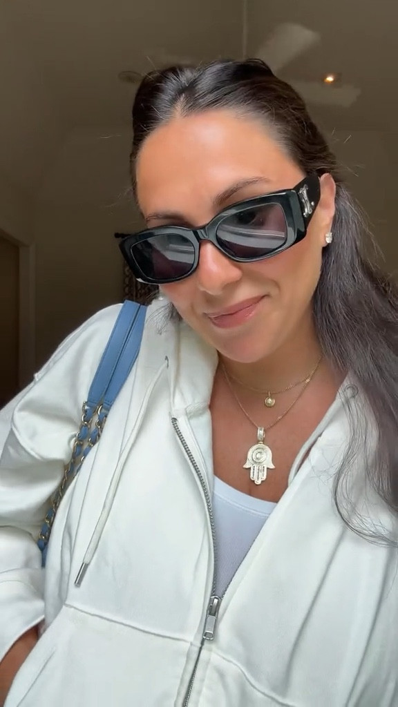 Outfit of the day 🩵

#LTKSeasonal #LTKFindsUnder100 #LTKStyleTip