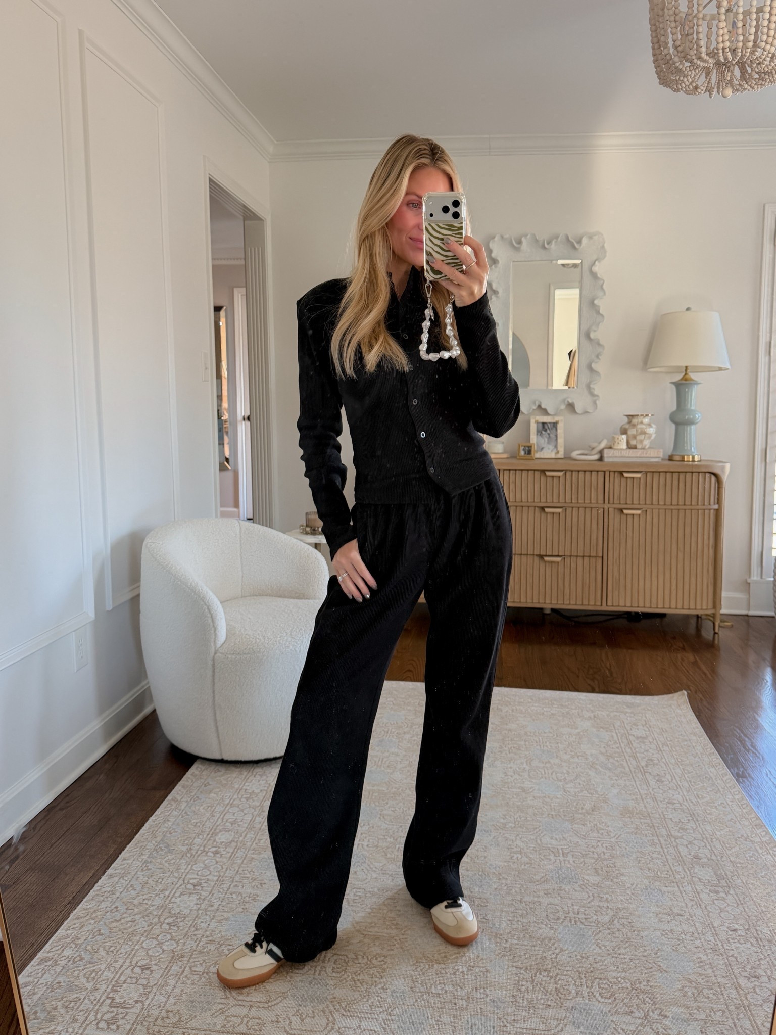 Channeling Molly Mae today in the cutest elevated ribbed set from Maebe. Wearing XS in both  

#LTKWorkwear #LTKdayinmylife #LTKootd