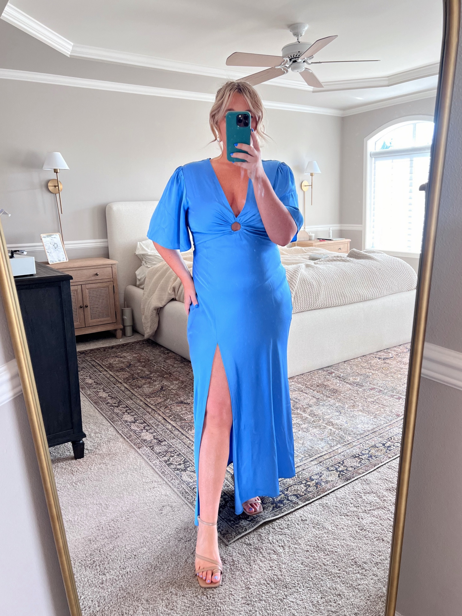 CODE AFLTK for 20% OFF DRESSES

I’m wearing a size large short (comes in short, regular, and tall)

#LTKsalealert #LTKmidsize #LTKSpringSale