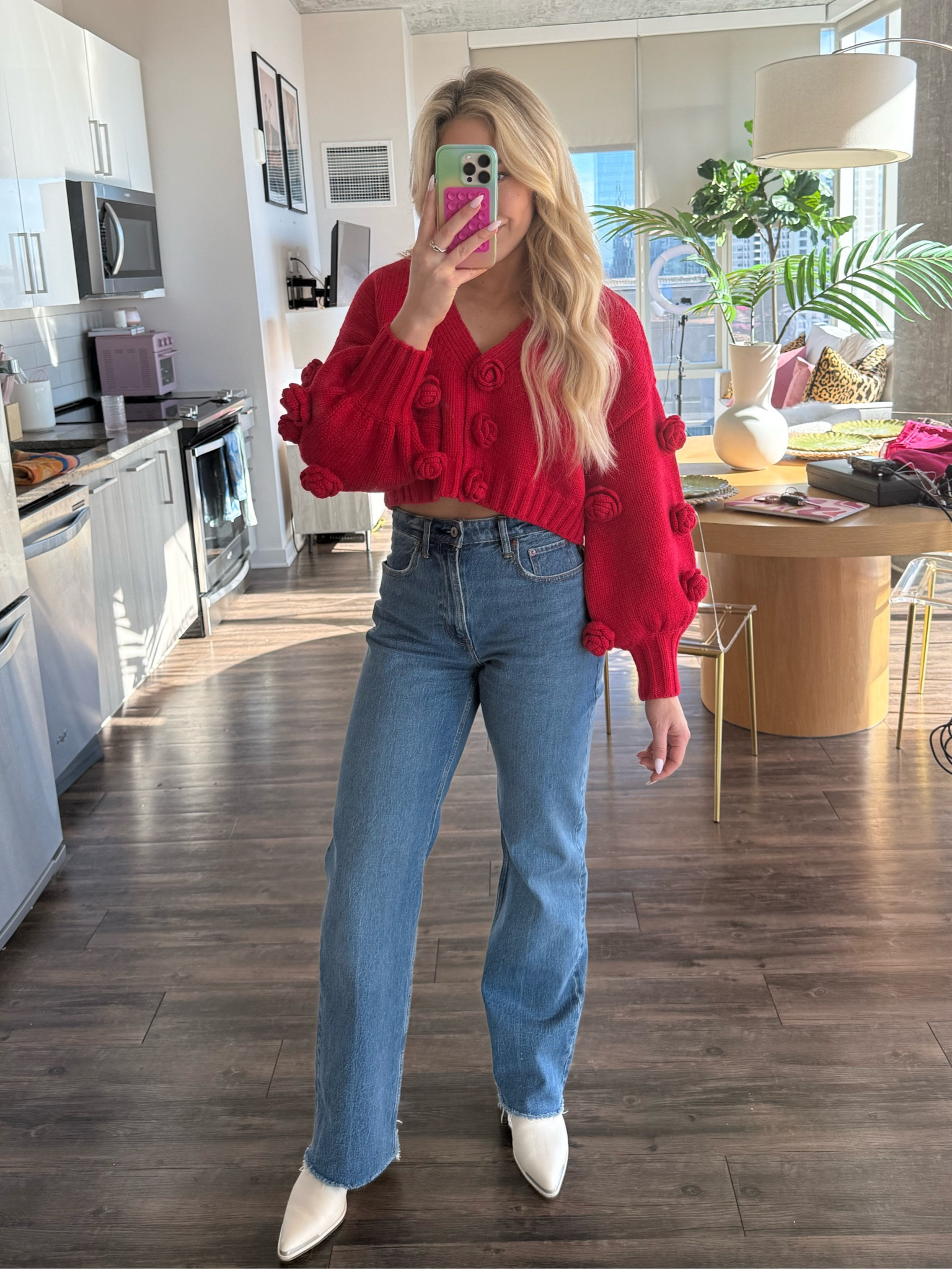 Church fit🫶🥰 jeans are on sale right now and my most worn pair! Wearing a size 26 & true to size. 

#LTKStyleTip #LTKSaleAlert #LTKFindsUnder100