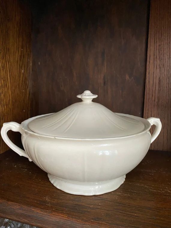 Vintage White Soup Tureen for Serving Thanksgiving Christmas | Etsy Canada | Etsy (CAD)