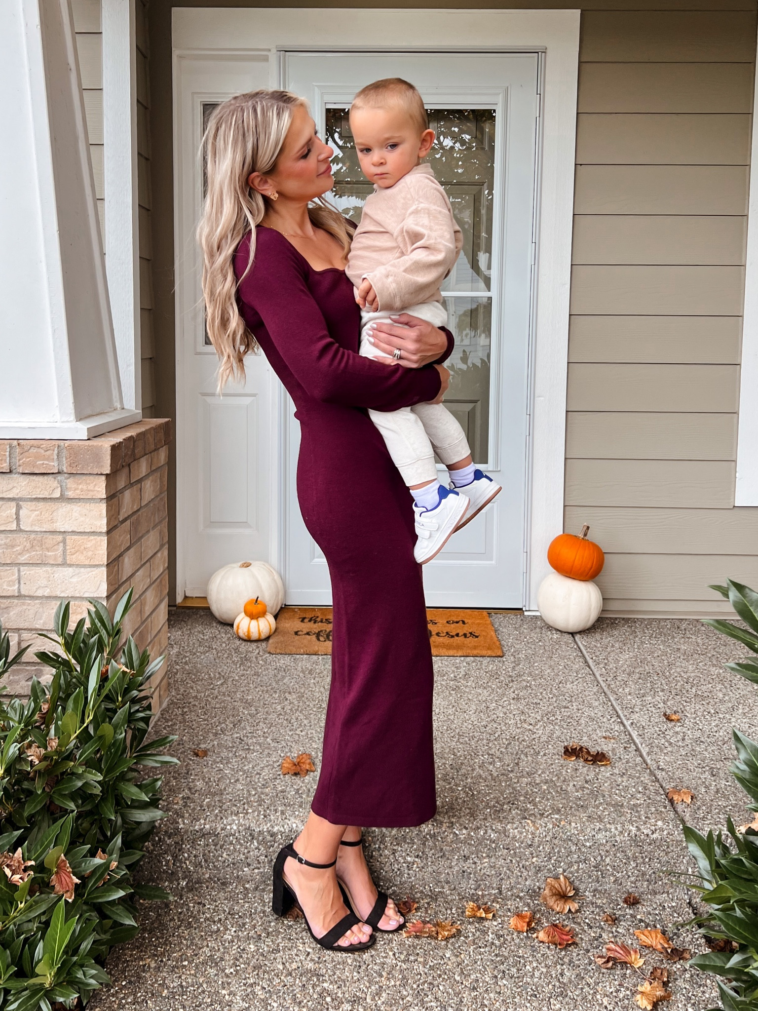 The softest sweater dress 💜 (for reference, I’m wearing XS)

#LTKHolidaySale #LTKstyletip

#LTKSeasonal