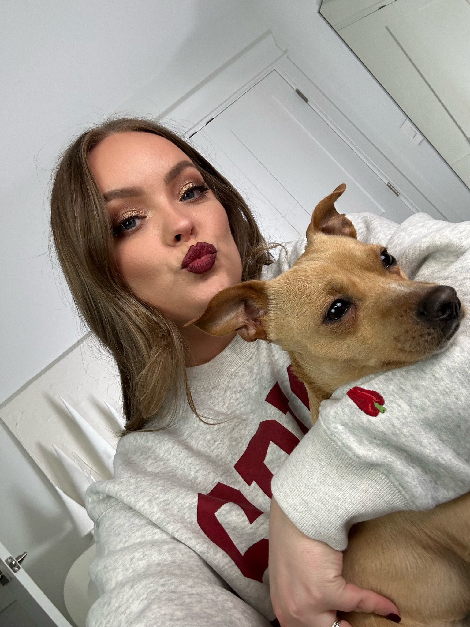 Gold glam makeup for Christmas ✨

#LTKBeauty #LTKHoliday #LTKSeasonal