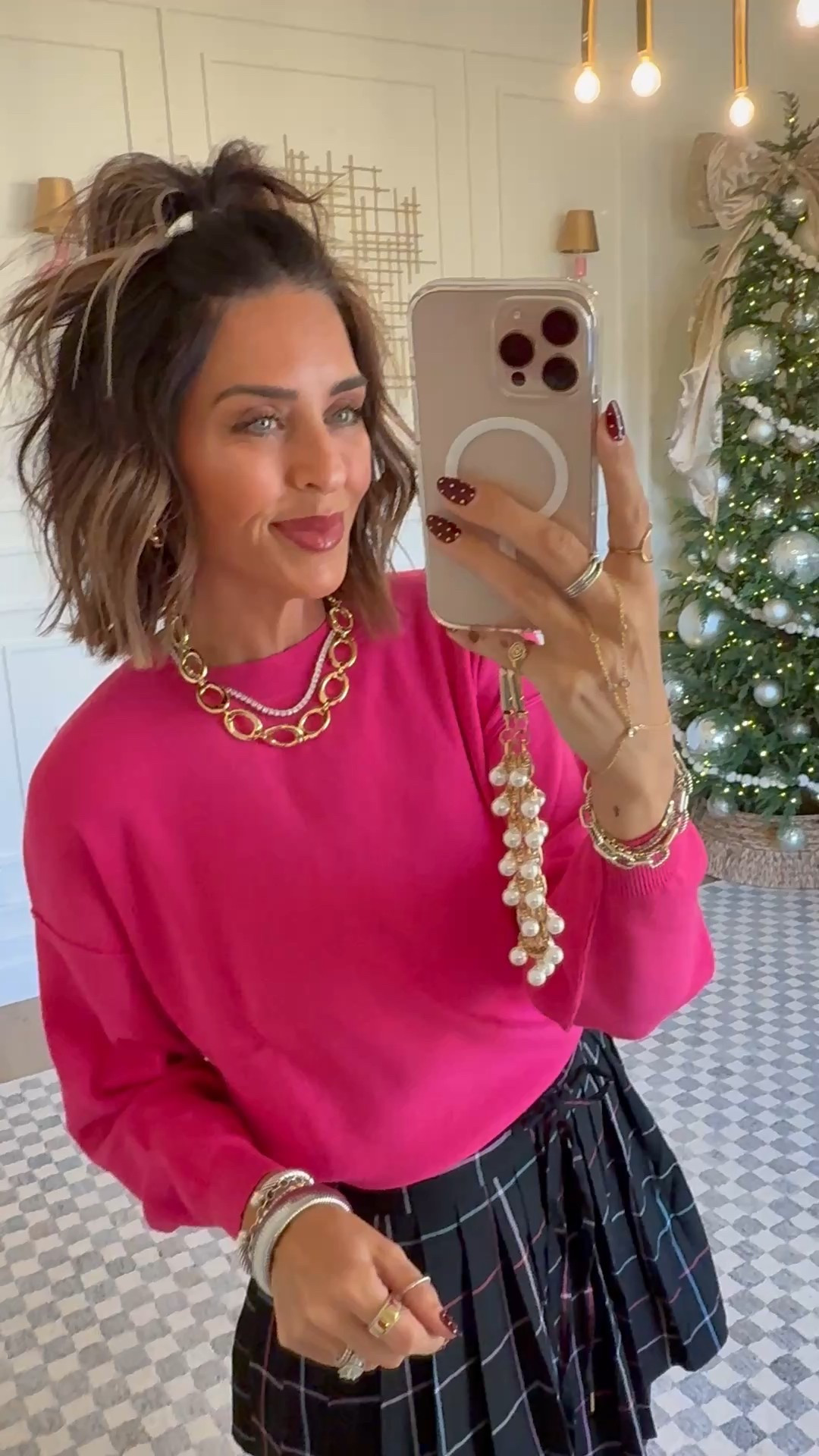 Cutest new holiday haul from @walmart
Dress & skirt - size S
Tops - size S
Jeans - size 4


#LTKFindsUnder50 #LTKStyleTip #LTKHoliday