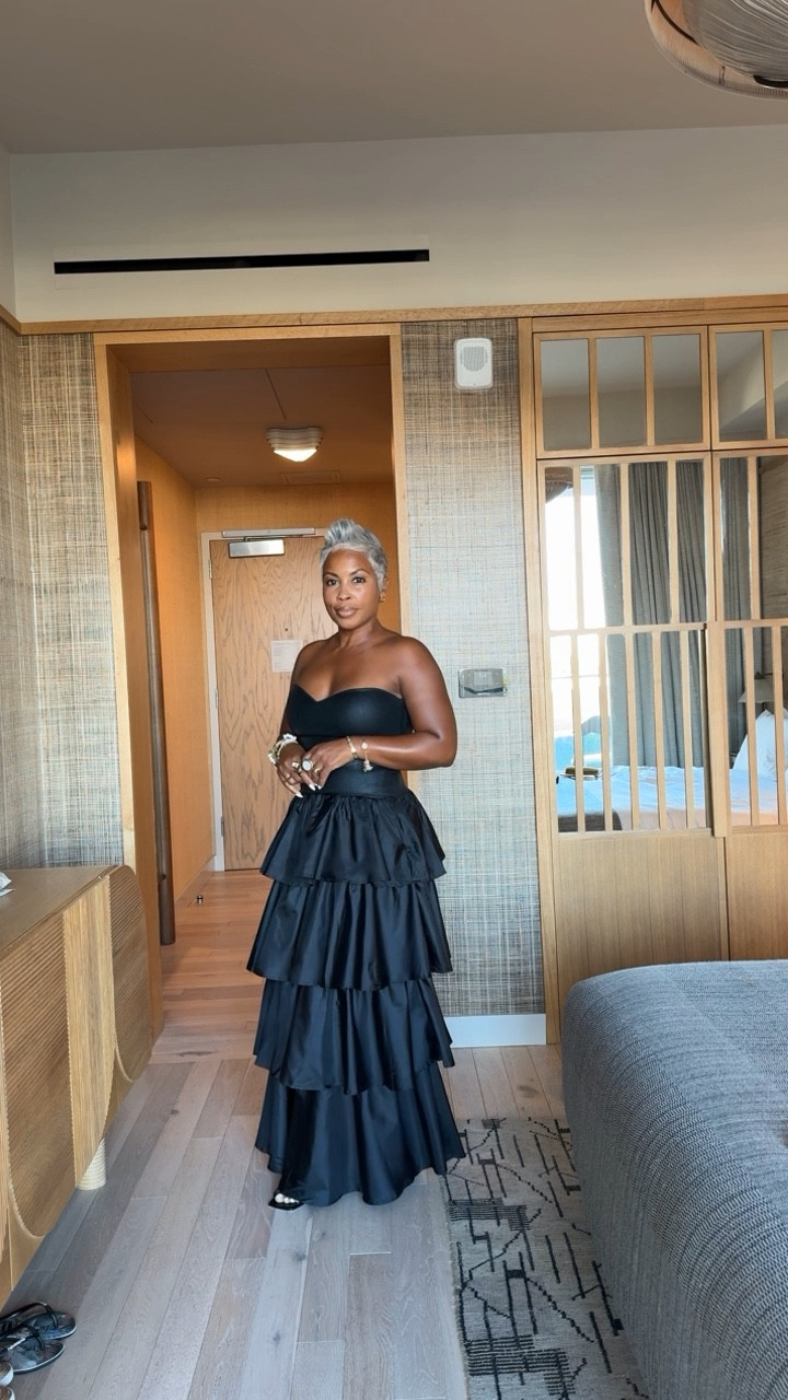 POV: you mix & match your sets...
heels: wearing a size 8 | still available in diff. colors

#fashion #heels #accessories #mix&match #newlook #freshlook 

#LTKStyleTip #LTKOver40 #LTKShoeCrush