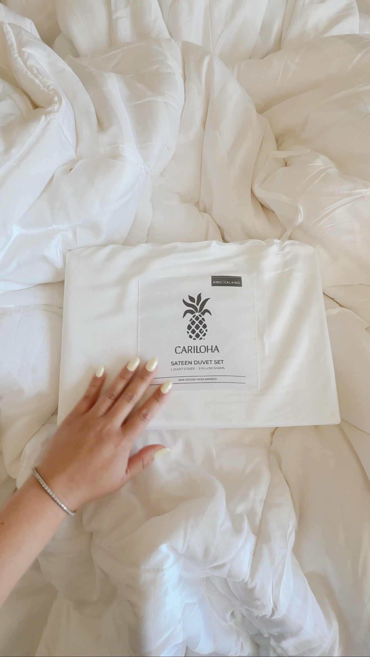 #ad Here is the ultimate spring refresh to upgrade your sleep game!
All you need is the @cariloha all season duvet and sateen duvet cover set.

Trust me when I say this is better than a 5 star luxury hotel, and you can have it all for yourself in your home, everyday.

Even my hubs who sleeps hot can’t wait to get into bed and snuggle up in this bedding! It will keep you cool and cozy throughout the spring and summer.

Use code: “LSONG30” for a discount at check out!



#livecariloha ☁️☀️🤙🏻✨

#LTKHome #LTKSeasonal #LTKSaleAlert