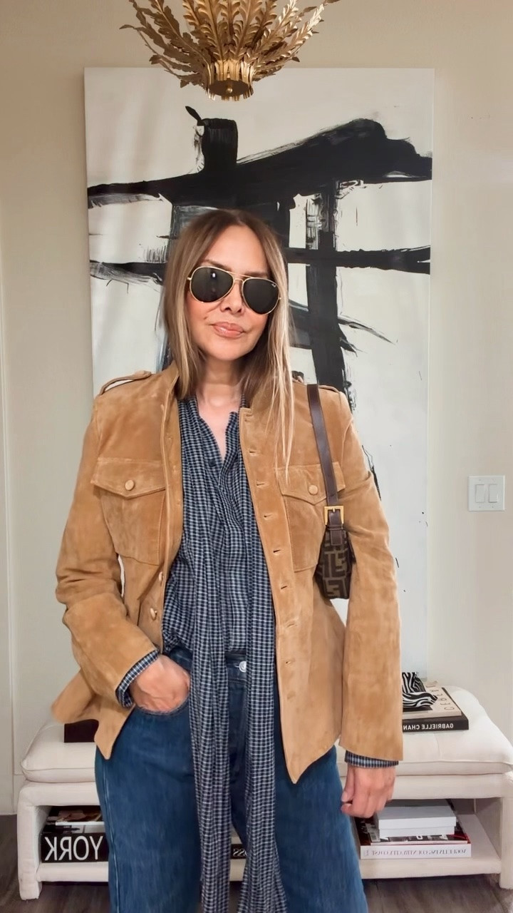 Fall outfit ideas 

Fall outfit Inspo, fall fashion fall transition outfit, transition outfit, fall errands outfit, coats, boots, fall sweater, fall fashion, fall outfit inspo, thanksgiving outfit