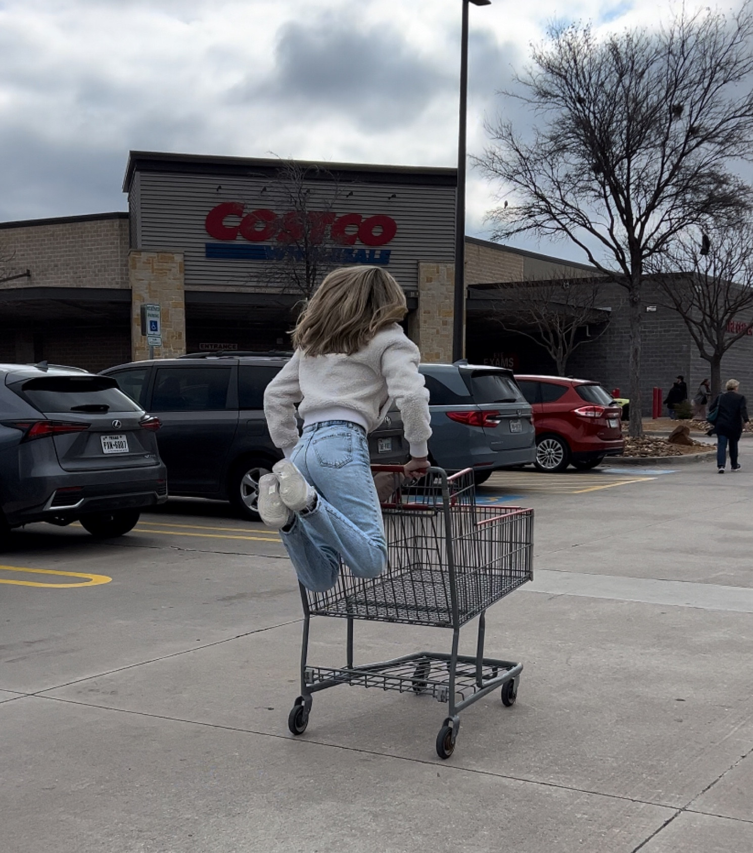 Costco shopping fit

#LTKstyletip