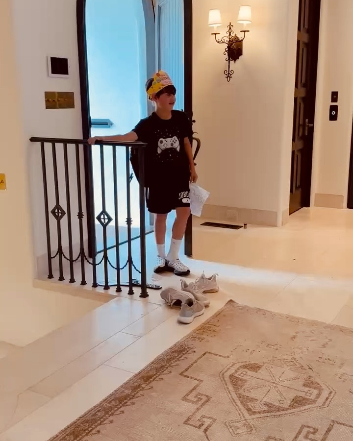 Biggg win on the 9th birthday gift 😍 
Thank you to my friend Steph for recommending it! 🙏🏻


#LTKmomlife #LTKHome #LTKKids