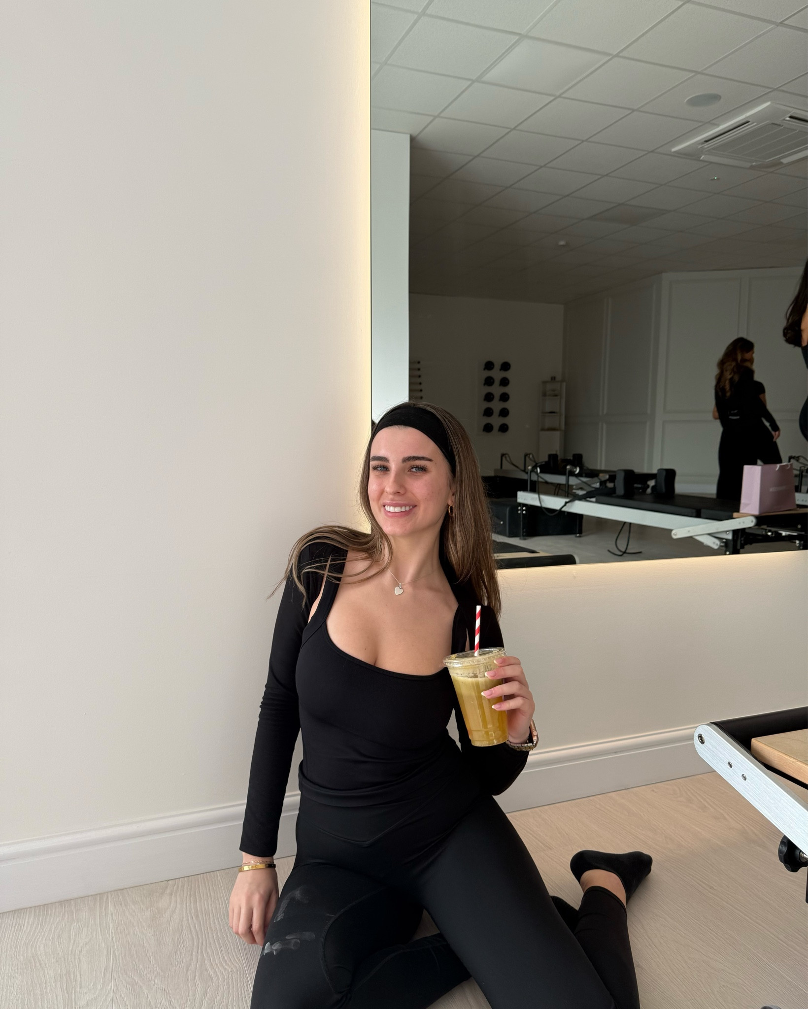 full black pilates princess outfit🖤

#pilates #workout #pilatesprincess #reformerpilates

#LTKuk #LTKfitness #LTKbeauty