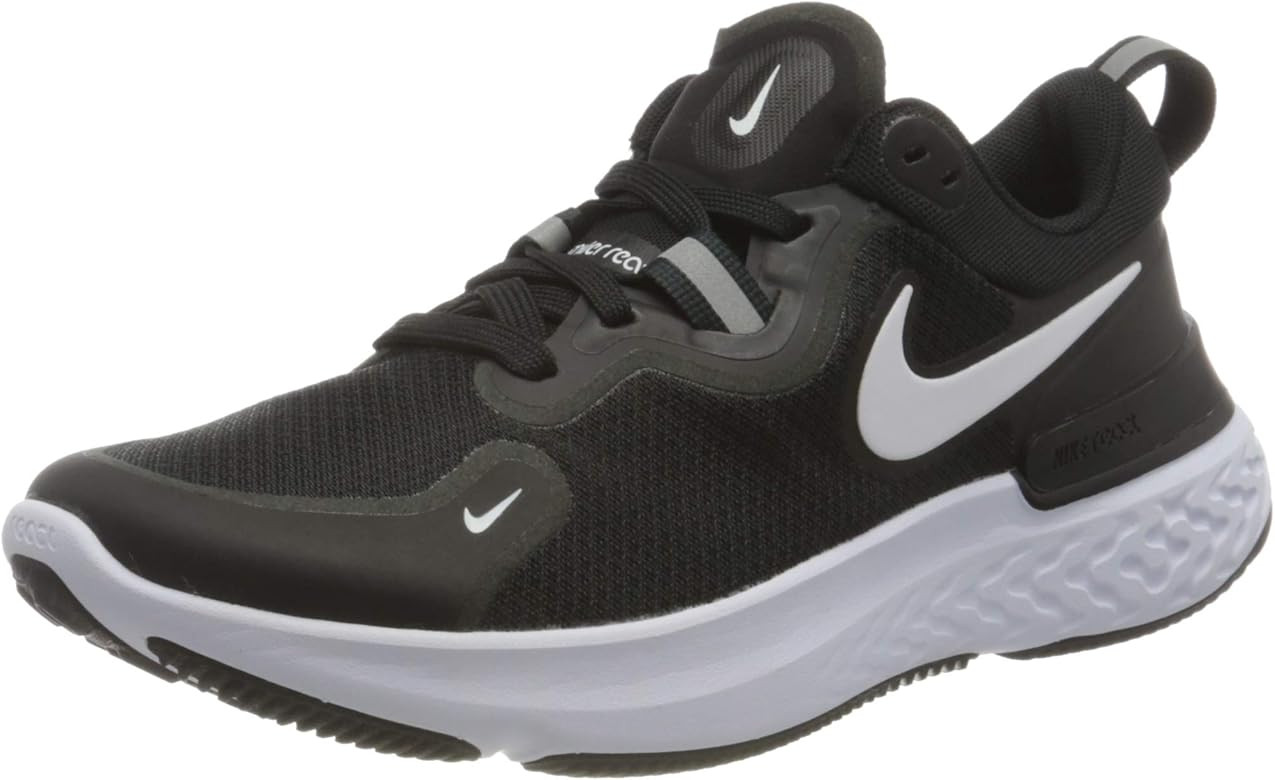 Nike Women's Running Shoe | Amazon (US)
