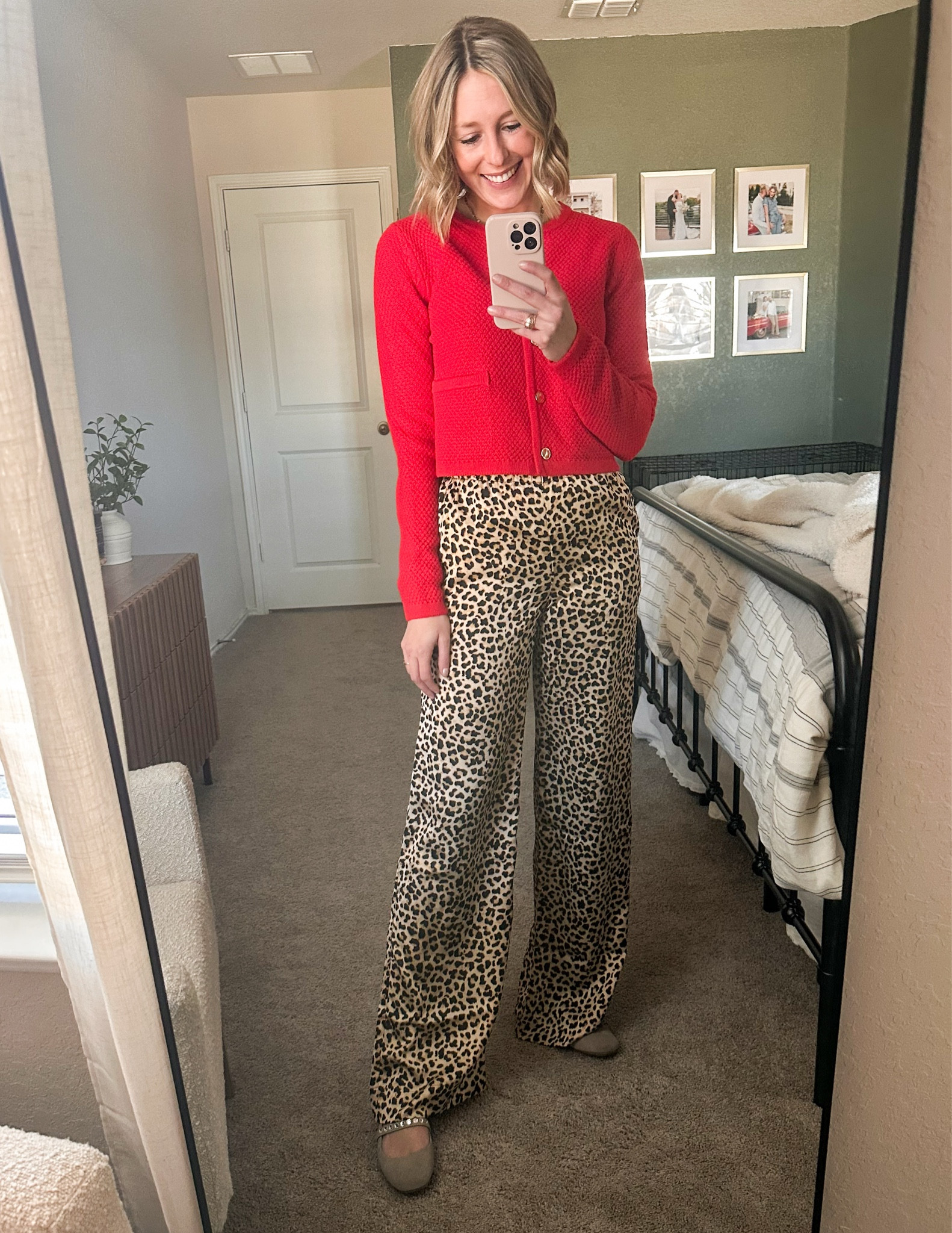 loving this comfy and cute look for the office! these pants are so comfy and come in longs! wearing an xs sweater and xs-long pants ❤️🐆

#LTKWorkwear #LTKSeasonal #LTKStyleTip