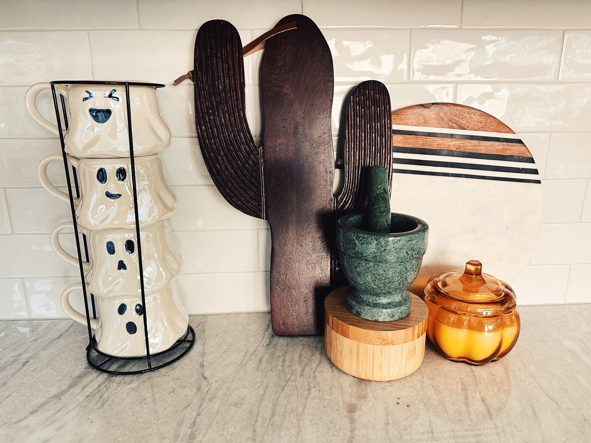 The kitchen is getting seasoned 👻

#LTKSeasonal #LTKHome #LTKFindsUnder50