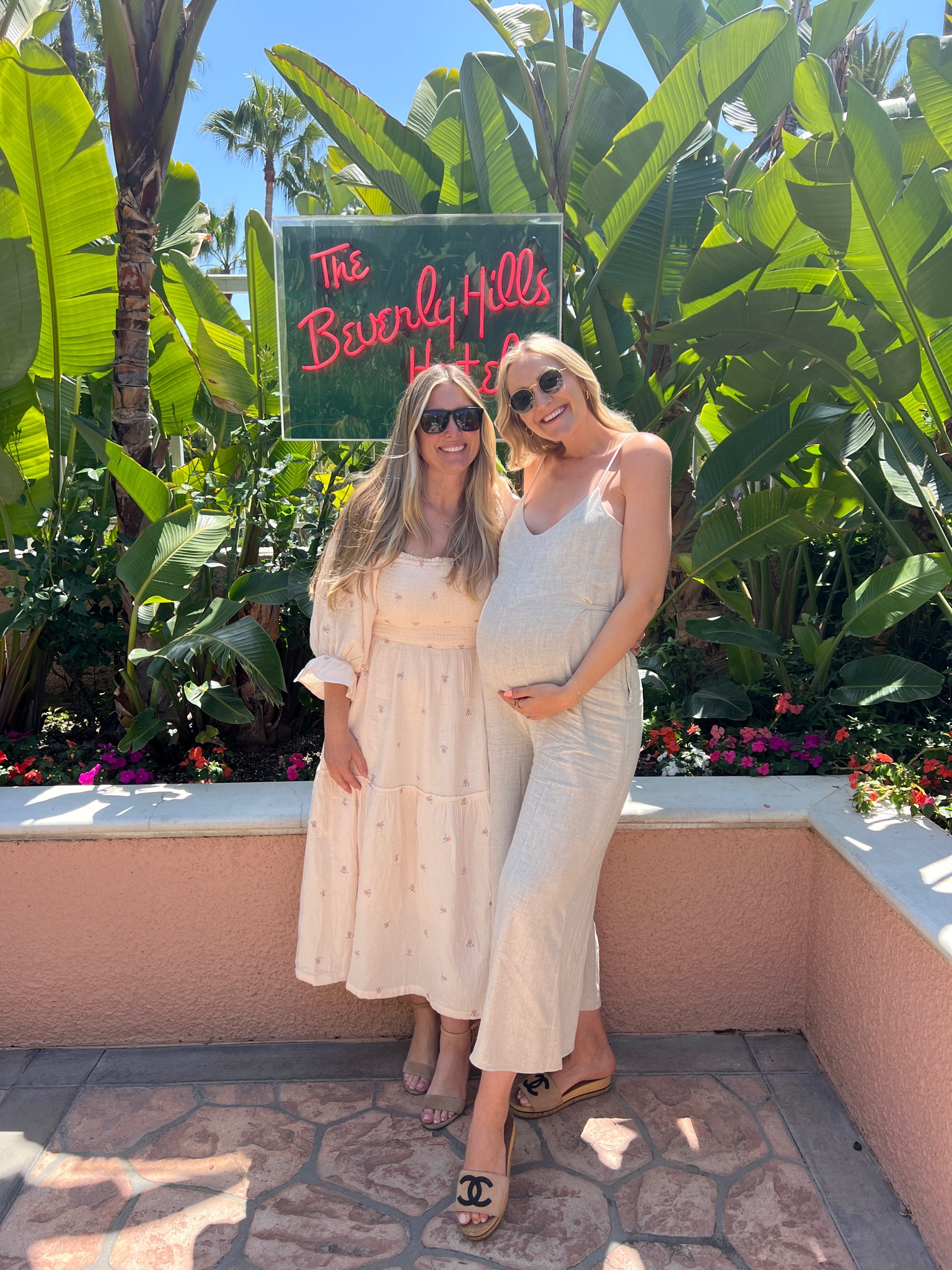 Brunching with the babes!!! 

#LTKshoecrush #LTKbaby #LTKbump