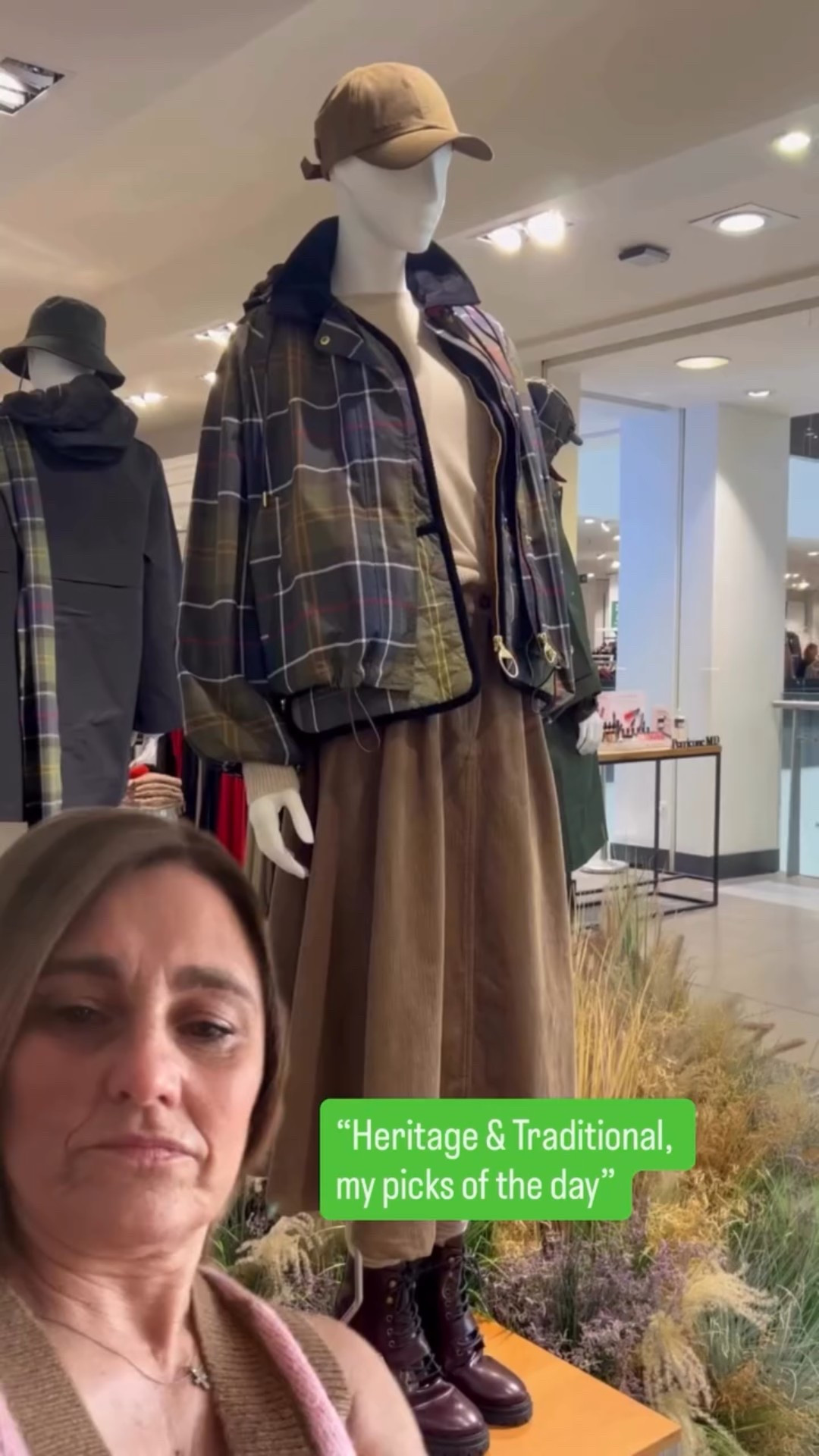 These jackets stopped me & made me smile. 

Both jackets are Barbour & really embrace the heritage, traditional side of the brand but have that element of being different & pushing the boundaries.

I love this look but what do you think?