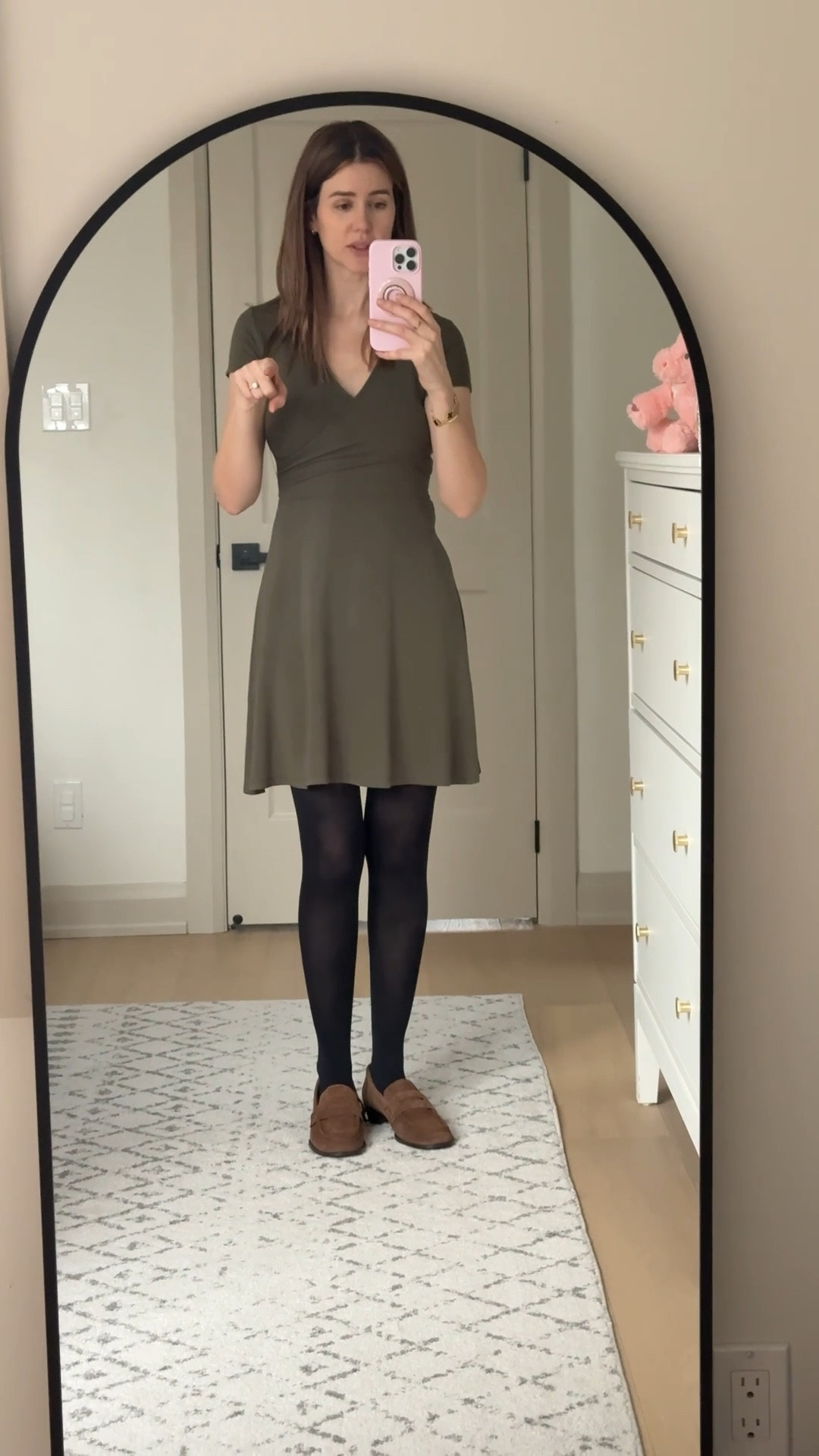 I’ve been buying more green lately and this dress is the perfect shade! It’s so feminine with the tied bow at the back. It feels like Lululemons align, so soft!  

#LTKdatenight #LTKpartywear #LTKmodest