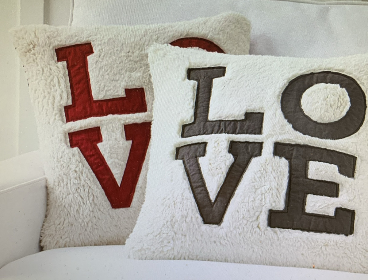 *POTTERY BARN  Sherpa LOVE PILLOW COVER 20" RED  Heart Christmas Valentine | eBay US